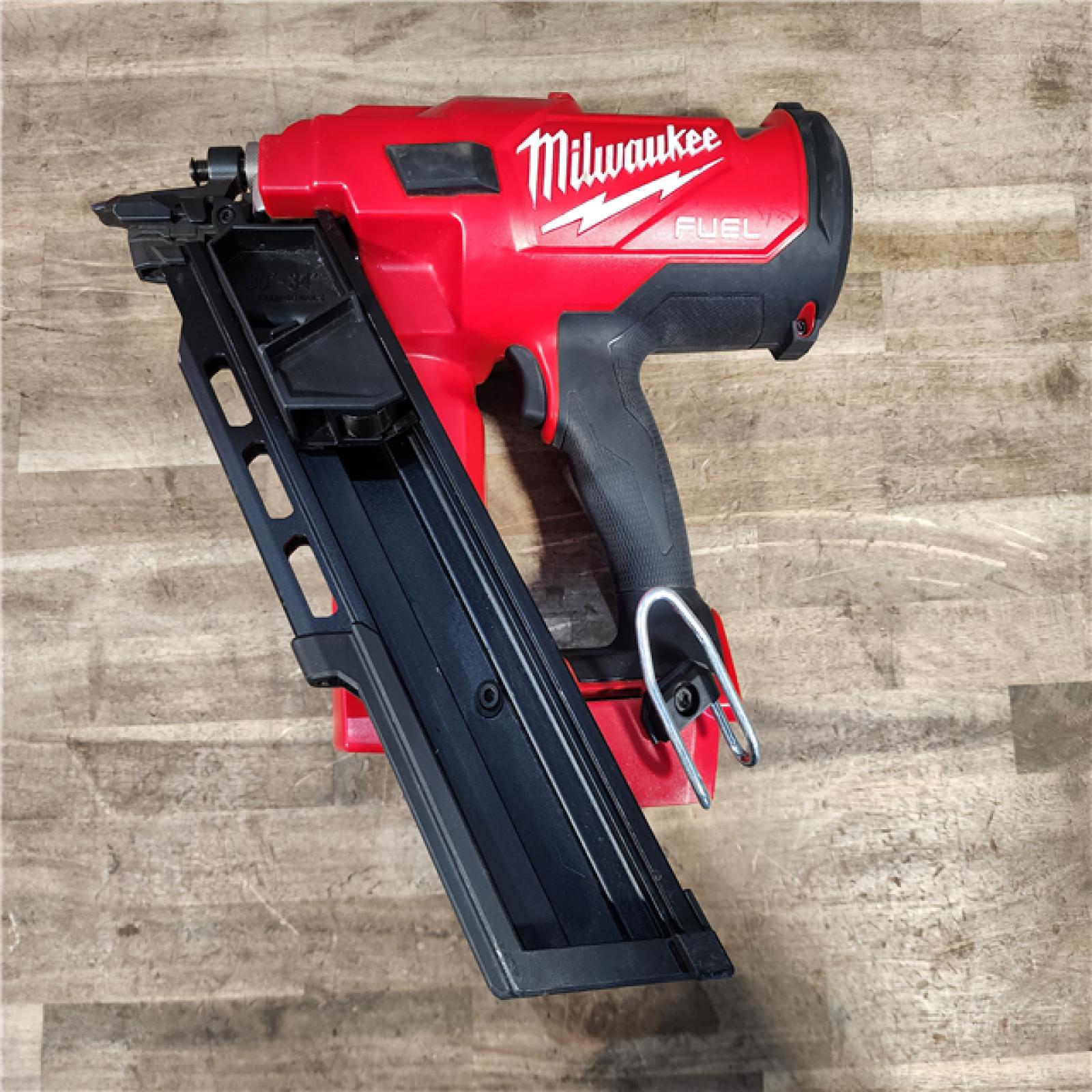 HOUSTON LOCATION - AS-IS M18 FUEL 3-1/2 in. 18-Volt 30-Degree Lithium-Ion Brushless Cordless Framing Nailer (Tool-Only)