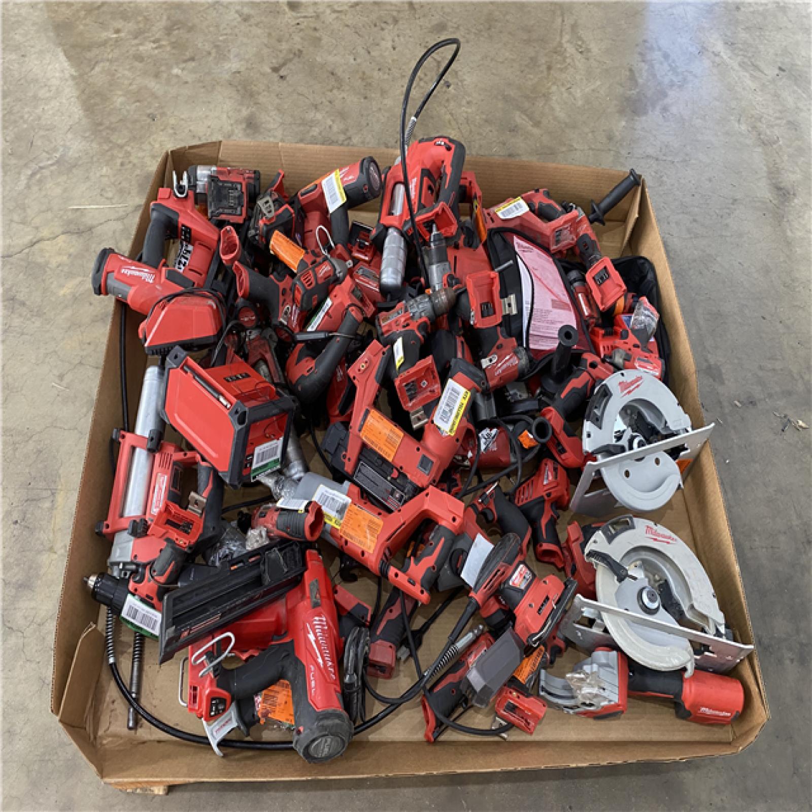 Houston Location AS IS - Tool Pallet