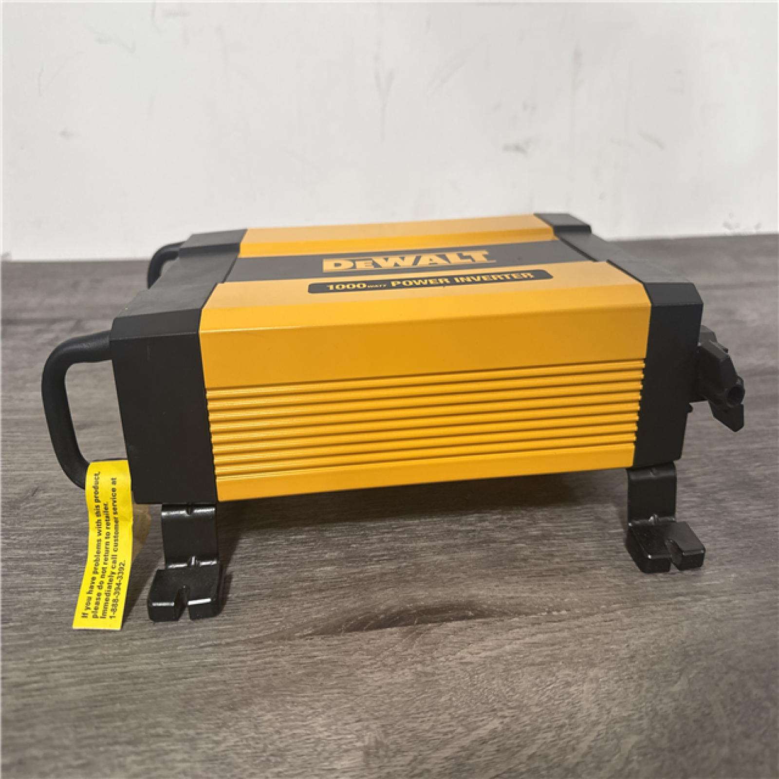 CALIFORNIA LIKE NEW DEWALT 100w POWER INVERTER