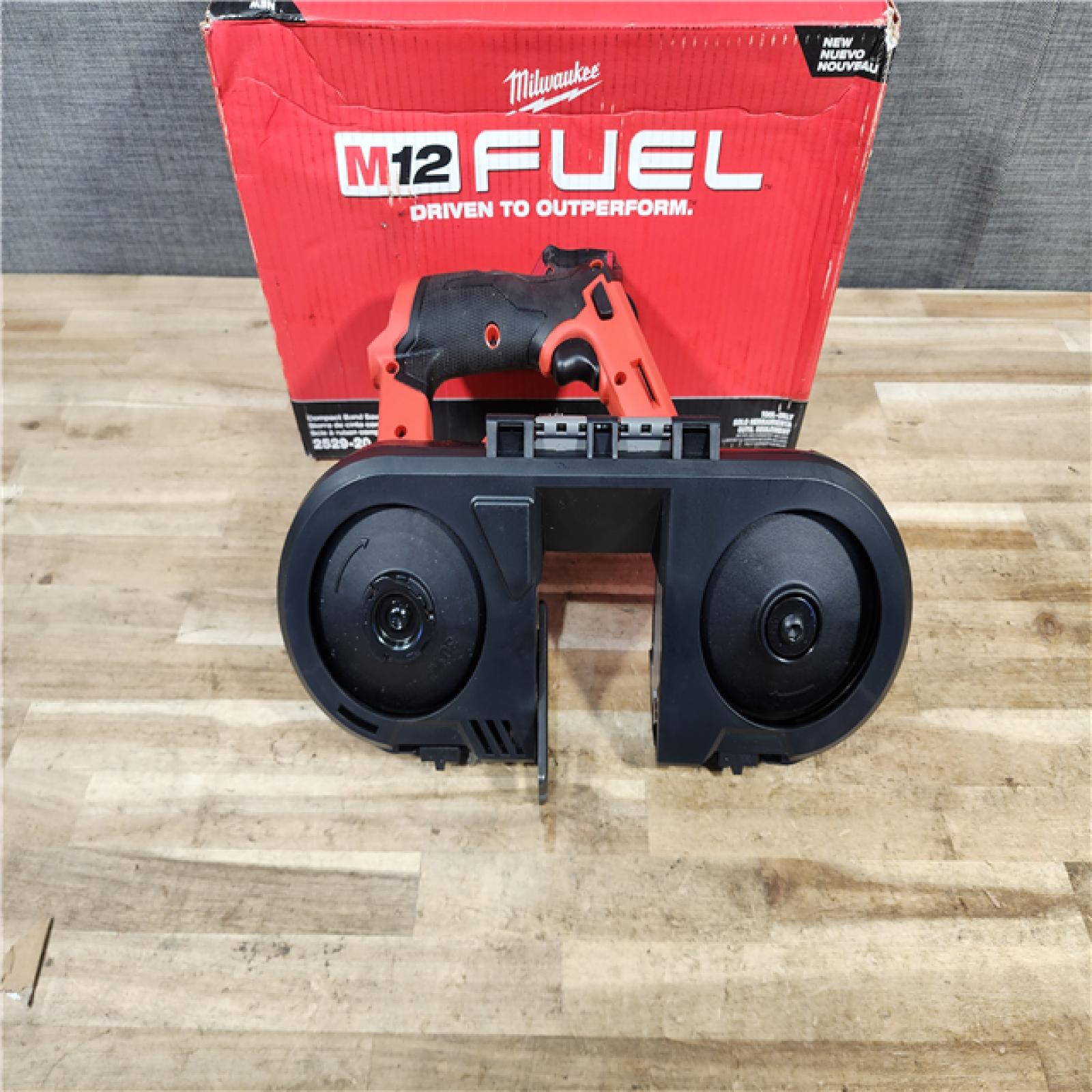 HOUSTON LOCATION - AS - IS Milwaukee FUEL 12V Lithium-Ion Cordless Compact Band Saw (Tool-Only)