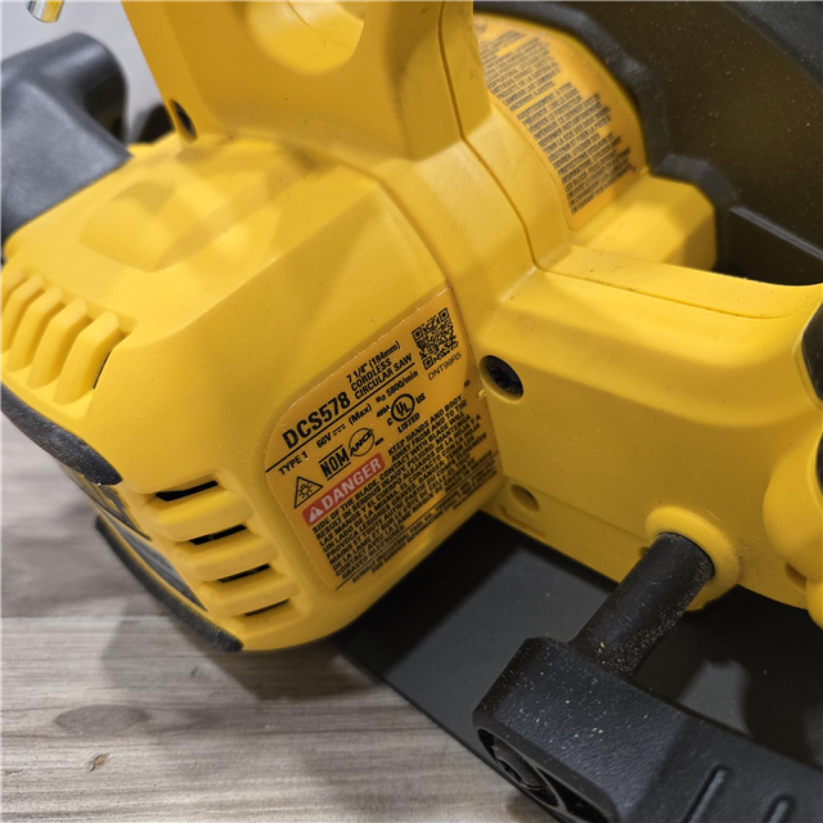 AS-IS DeWALT Flexvolt Max 7-1/4 60V Circular Saw (Tool Only)