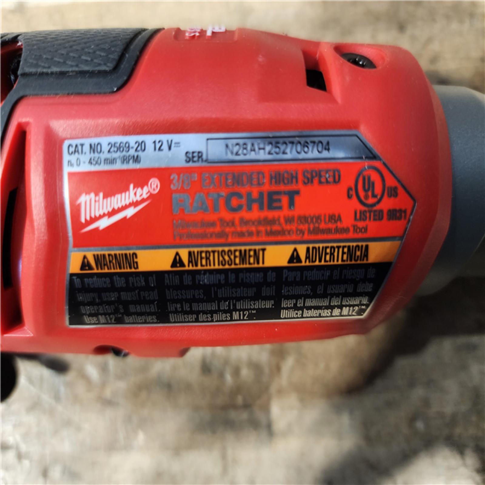 HOUSTON LOCATION - AS-IS Milwaukee  FUEL 12V Lithium-Ion Brushless Cordless 3/8 in. Extended Reach High Speed Ratchet (Tool Only)