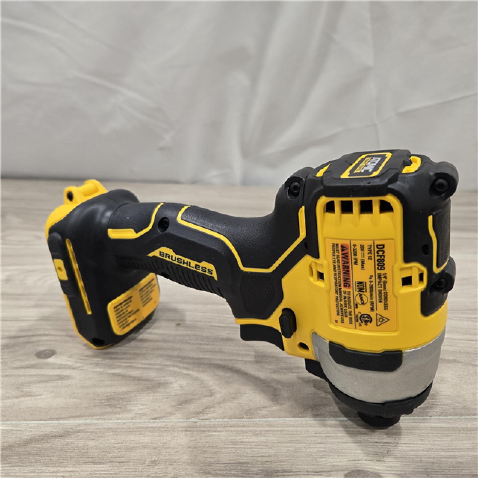 AS-IS Dewalt DCK225D2 20V MAX ATOMIC Compact Cordless Drill Driver and Impact Driver Combo Kit