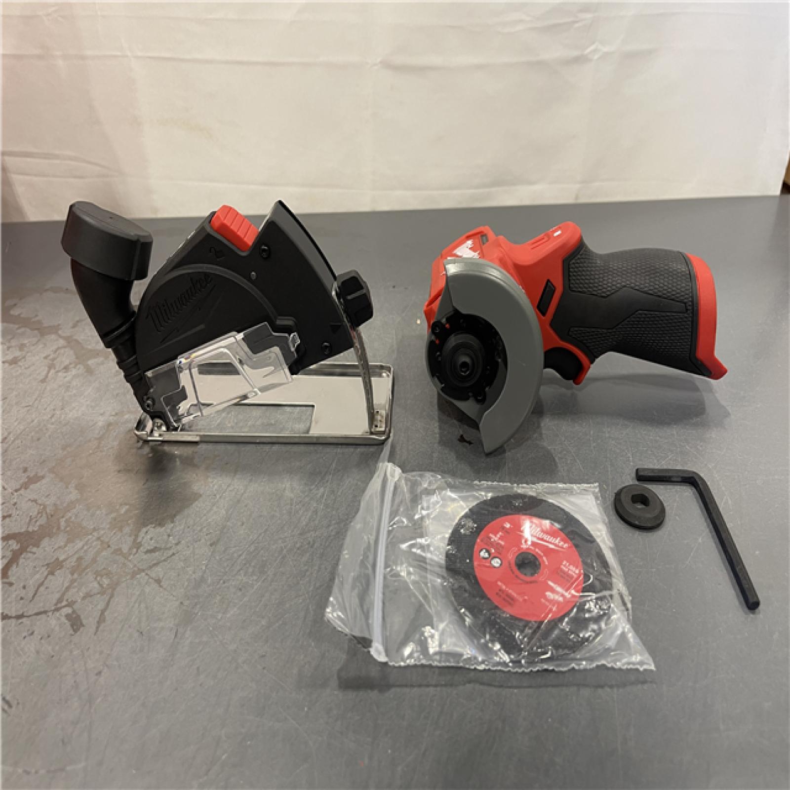 AS-IS - Milwaukee M12 FUEL 12V Lithium-Ion Brushless Cordless 3 in. Cut Off Saw