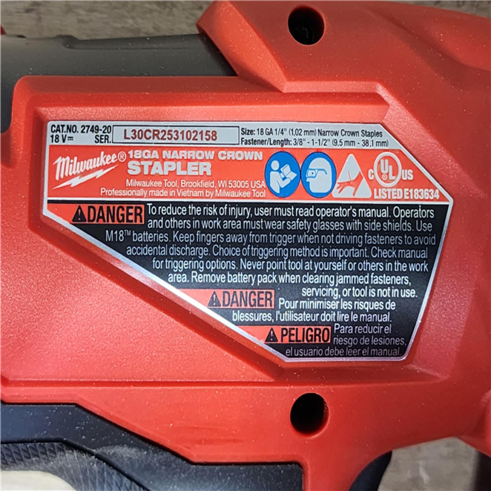 HOUSTON LOCATION - AS-IS Milwaukee FUEL 18-Volt Lithium-Ion Brushless Cordless 18-Gauge 1/4 in. Narrow Crown Stapler (Tool-Only)