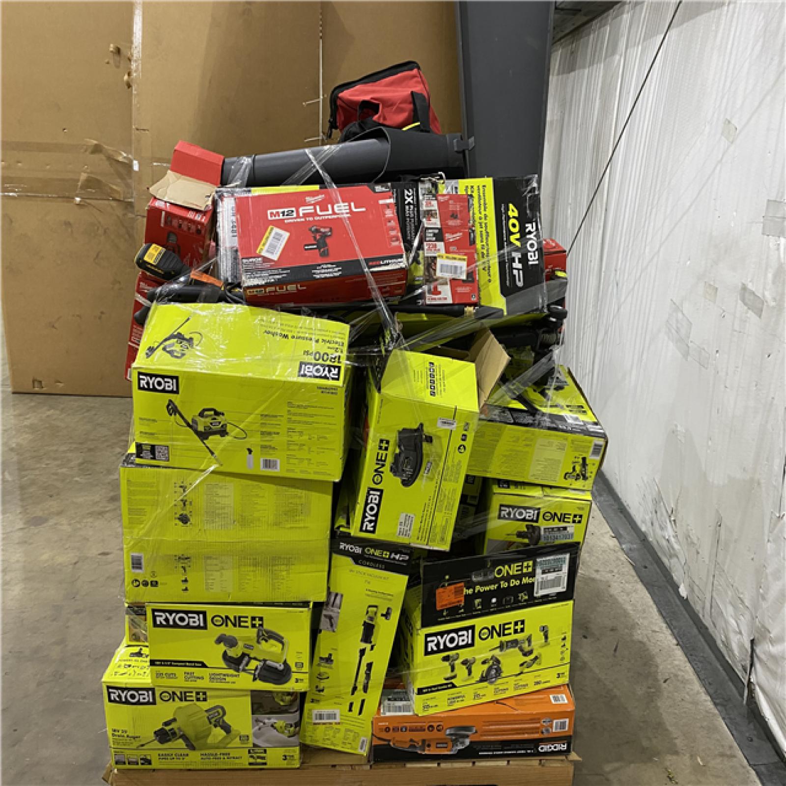 Houston Location AS IS - Tool Pallet