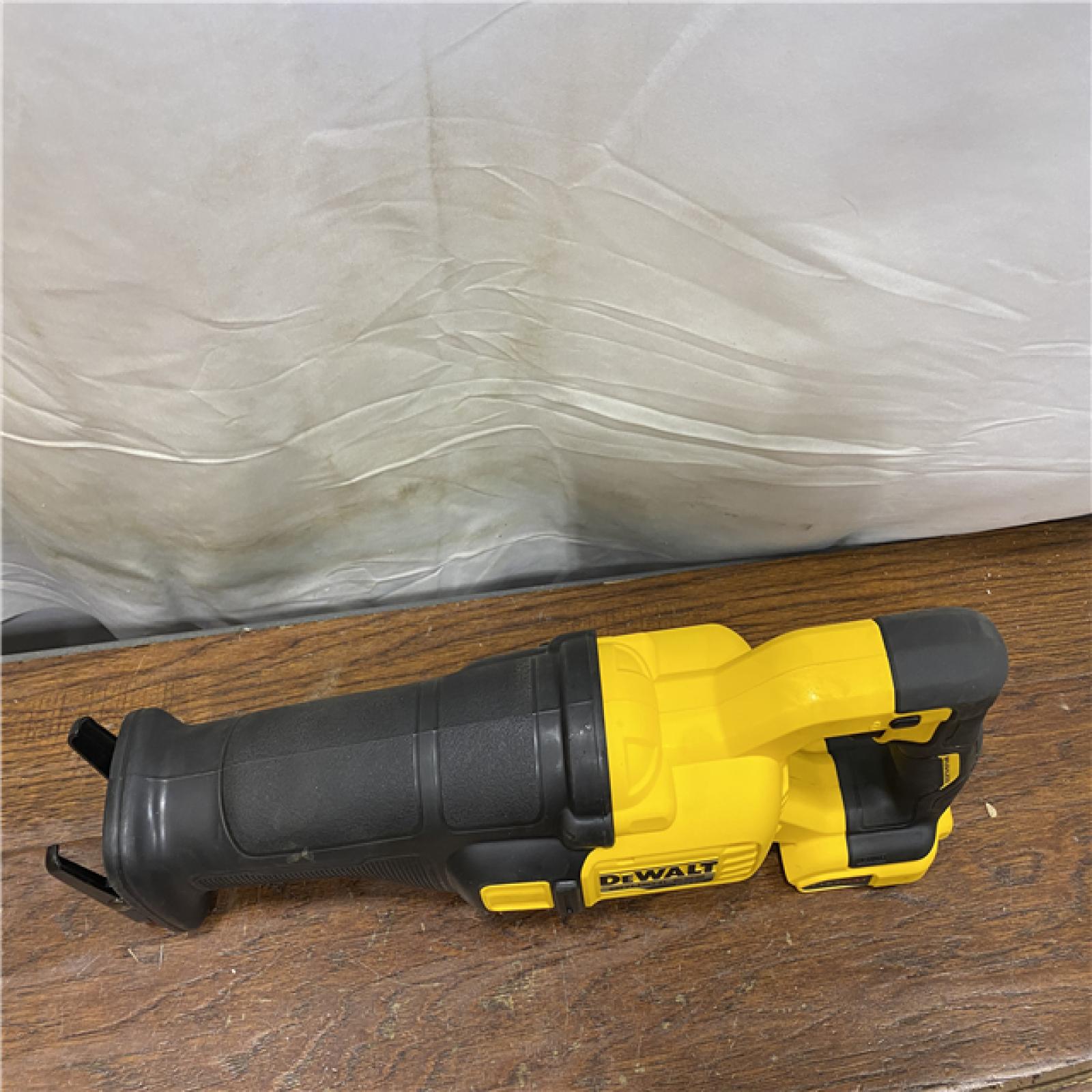 AS-IS DeWalt DCS389B FLEXVOLT 60V MAX Cordless Brushless Reciprocating Saw (Tool-Only)