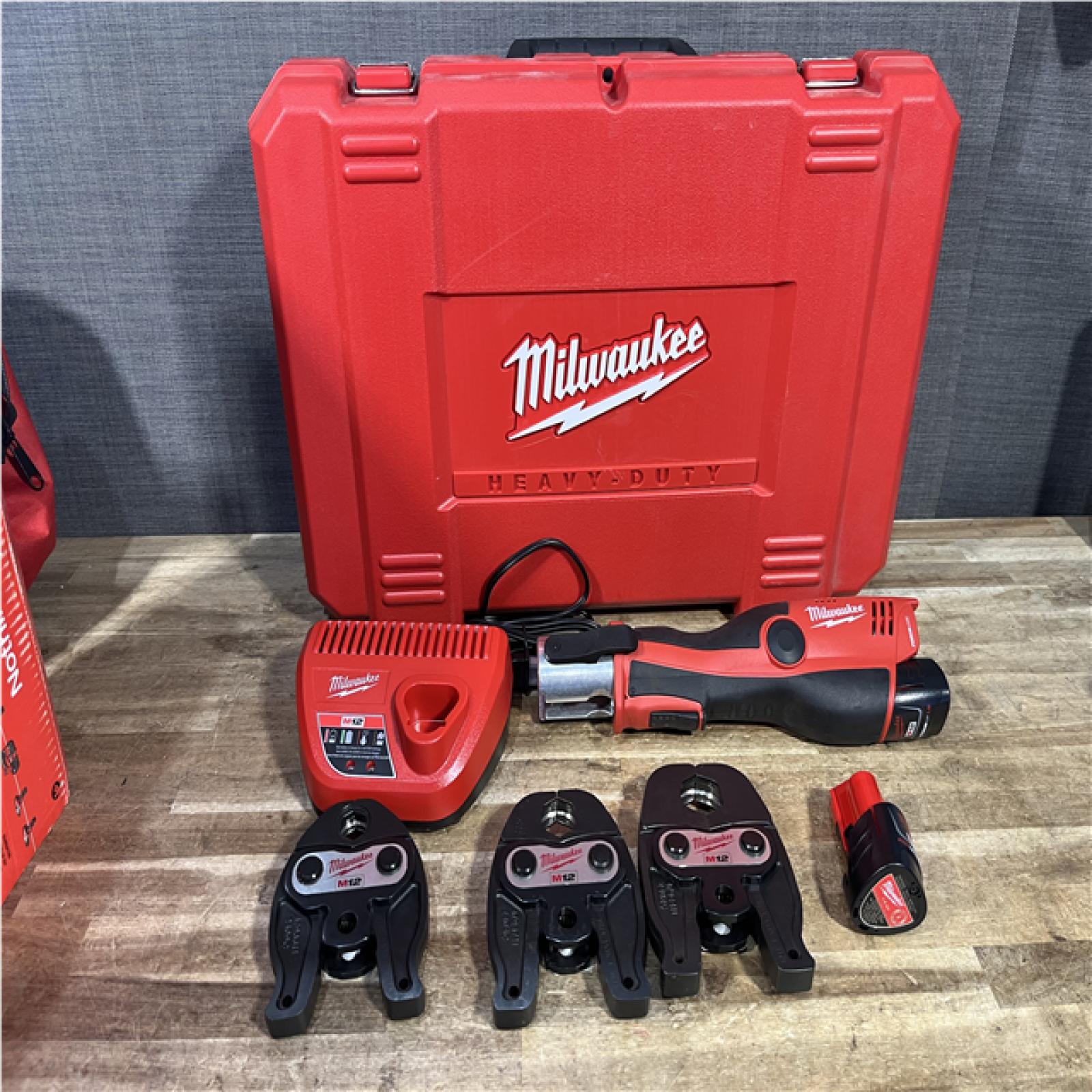 Houston Location AS-IS Milwaukee 1/2 in. PEX Crimp Jaw for M12 FORCE LOGIC Press Tool