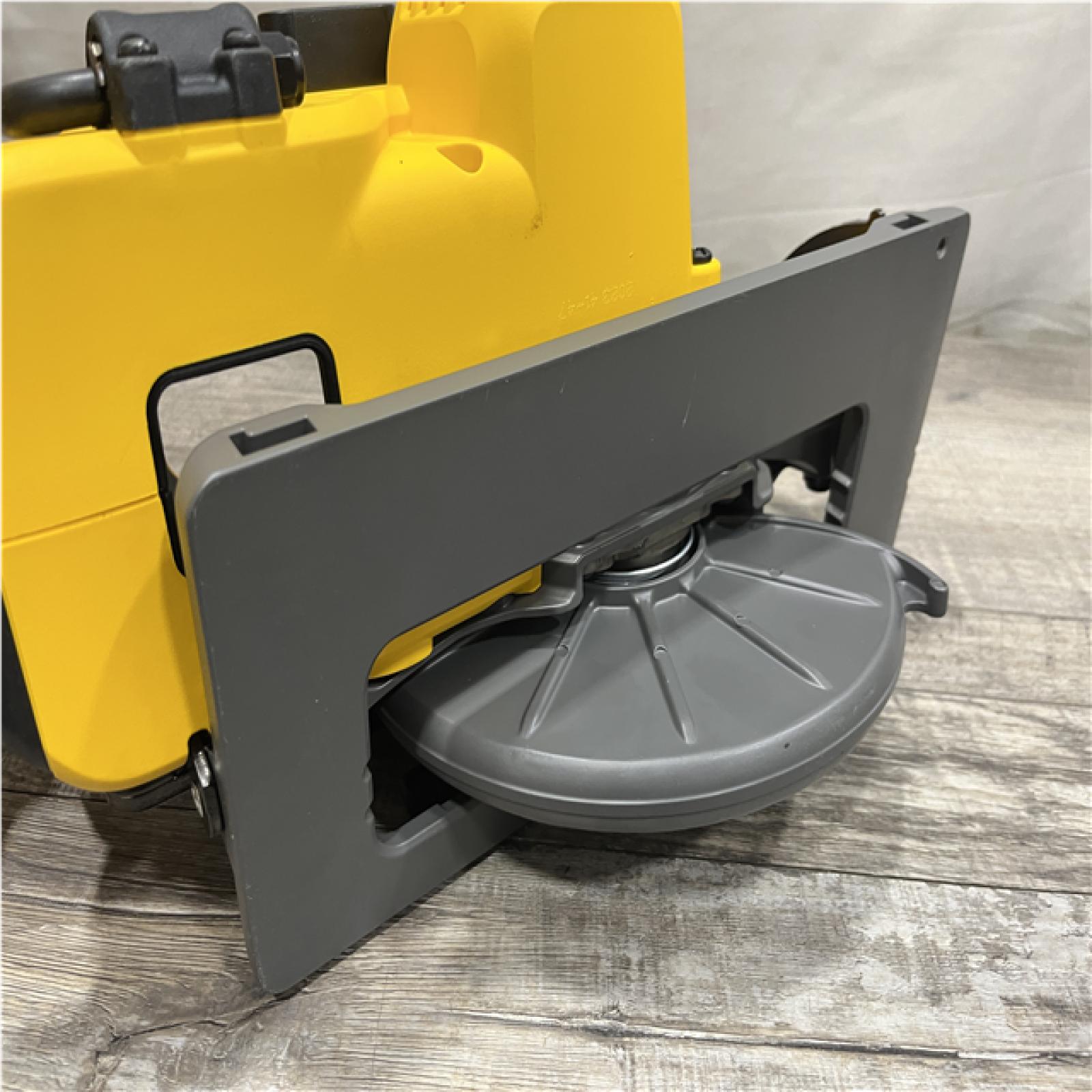 AS-IS DEWALT FLEXVOLT 60V MAX Cordless Brushless 7-1/4 in. Wormdrive Style Circular Saw (Tool Only)