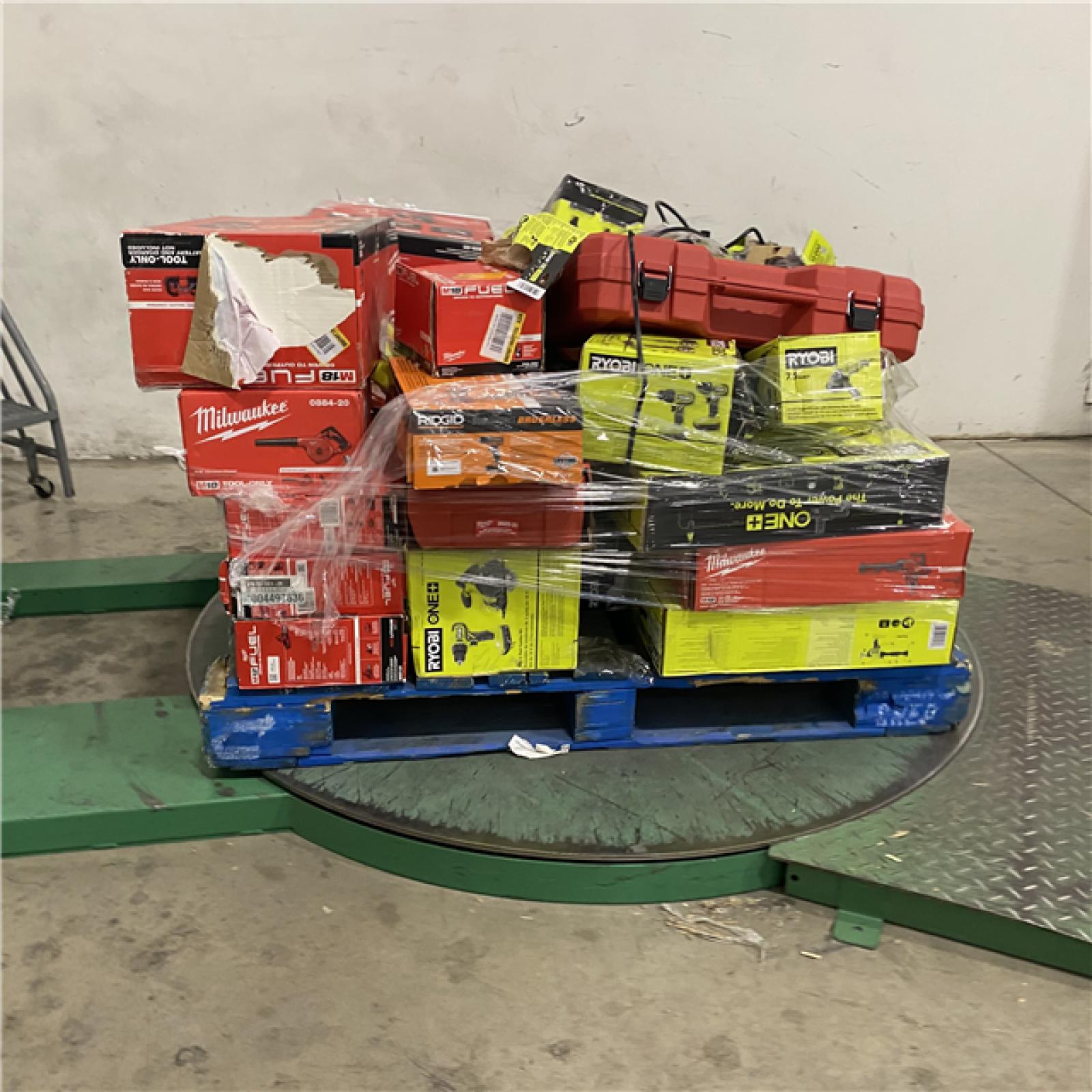 Dallas Location - As-Is Tool Pallet