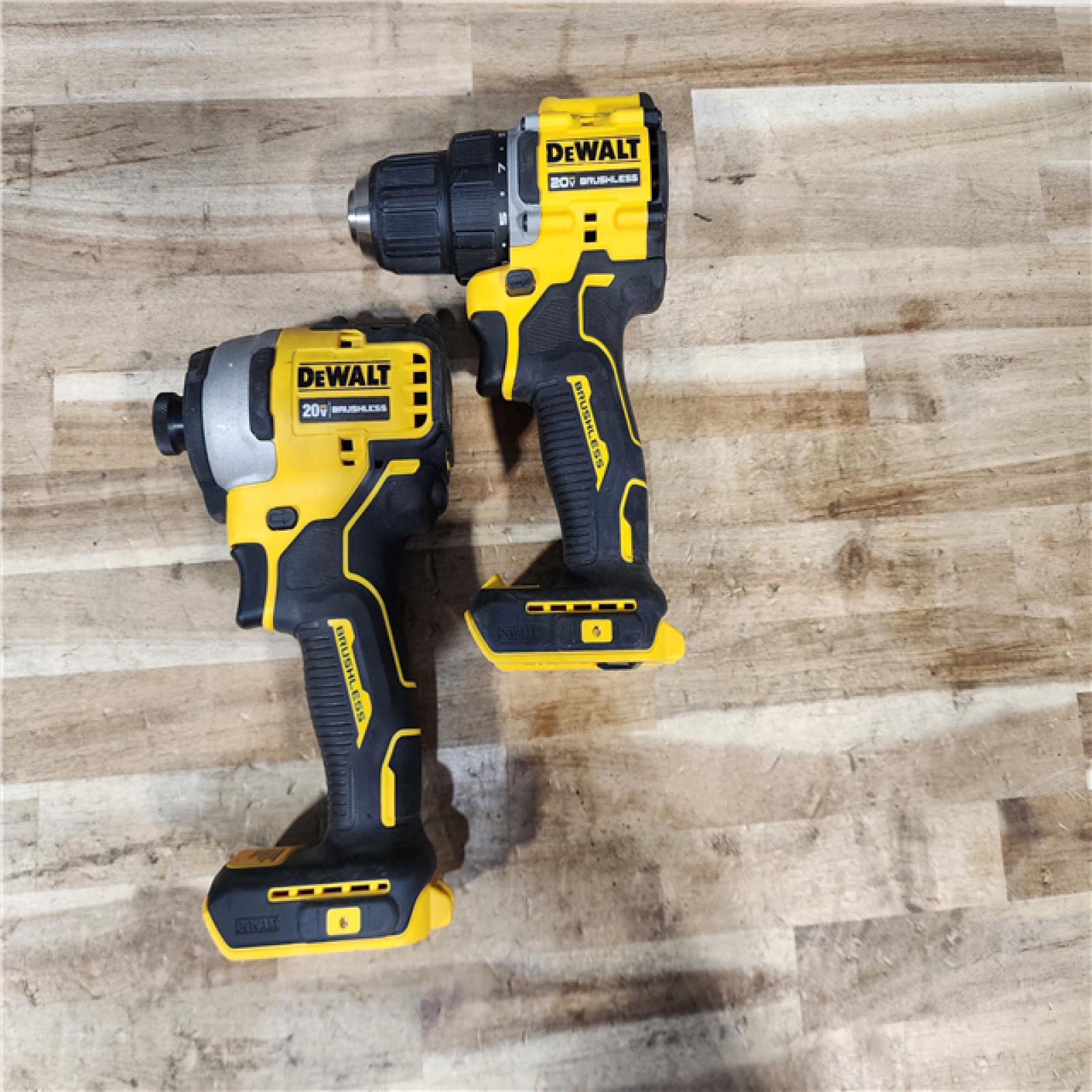 HOUSTON LOCATION - AS-IS DEWALT 2 TOOL COMBO KIT W/ (2) BATTERY & CHARGER