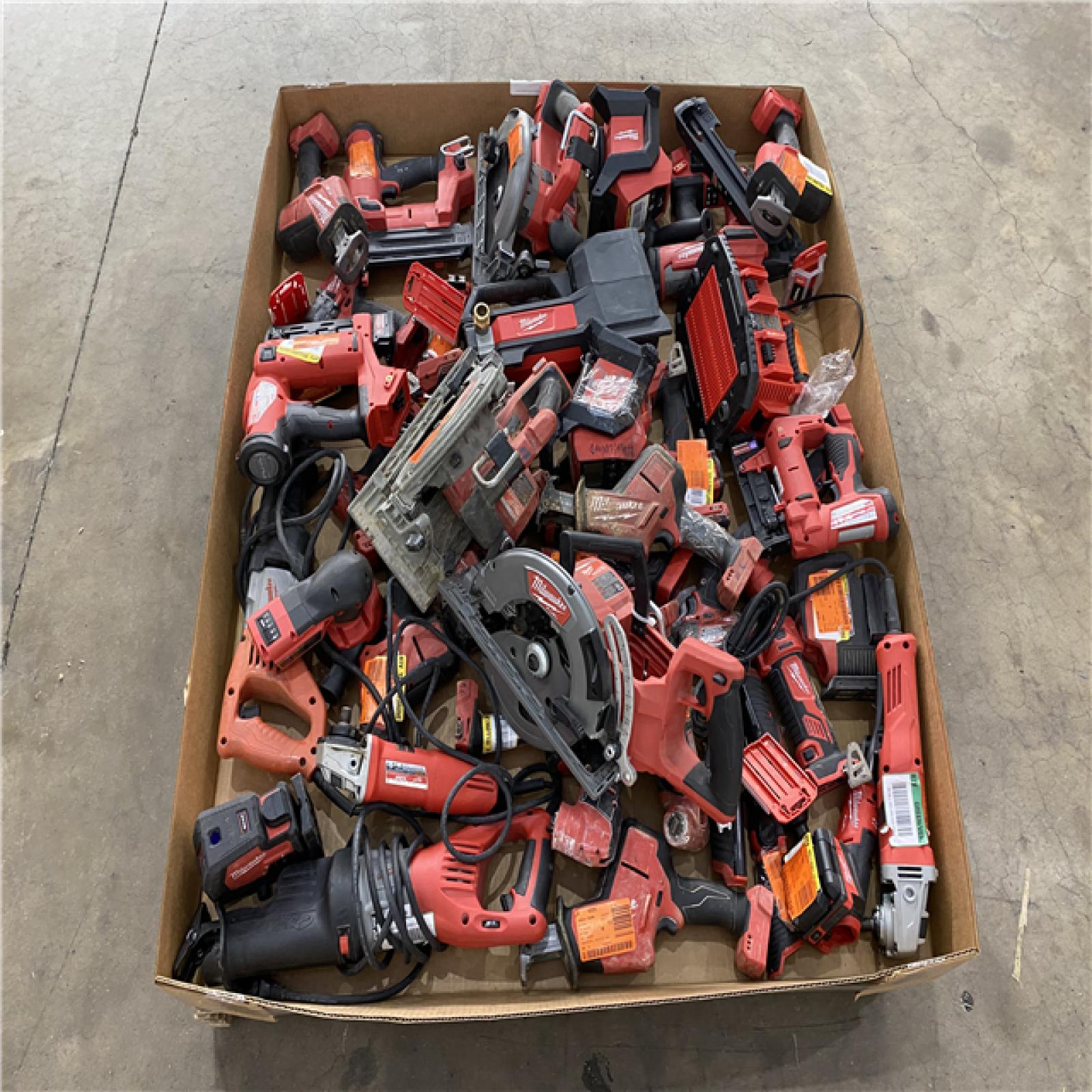 Houston Location AS IS - Tool Pallet