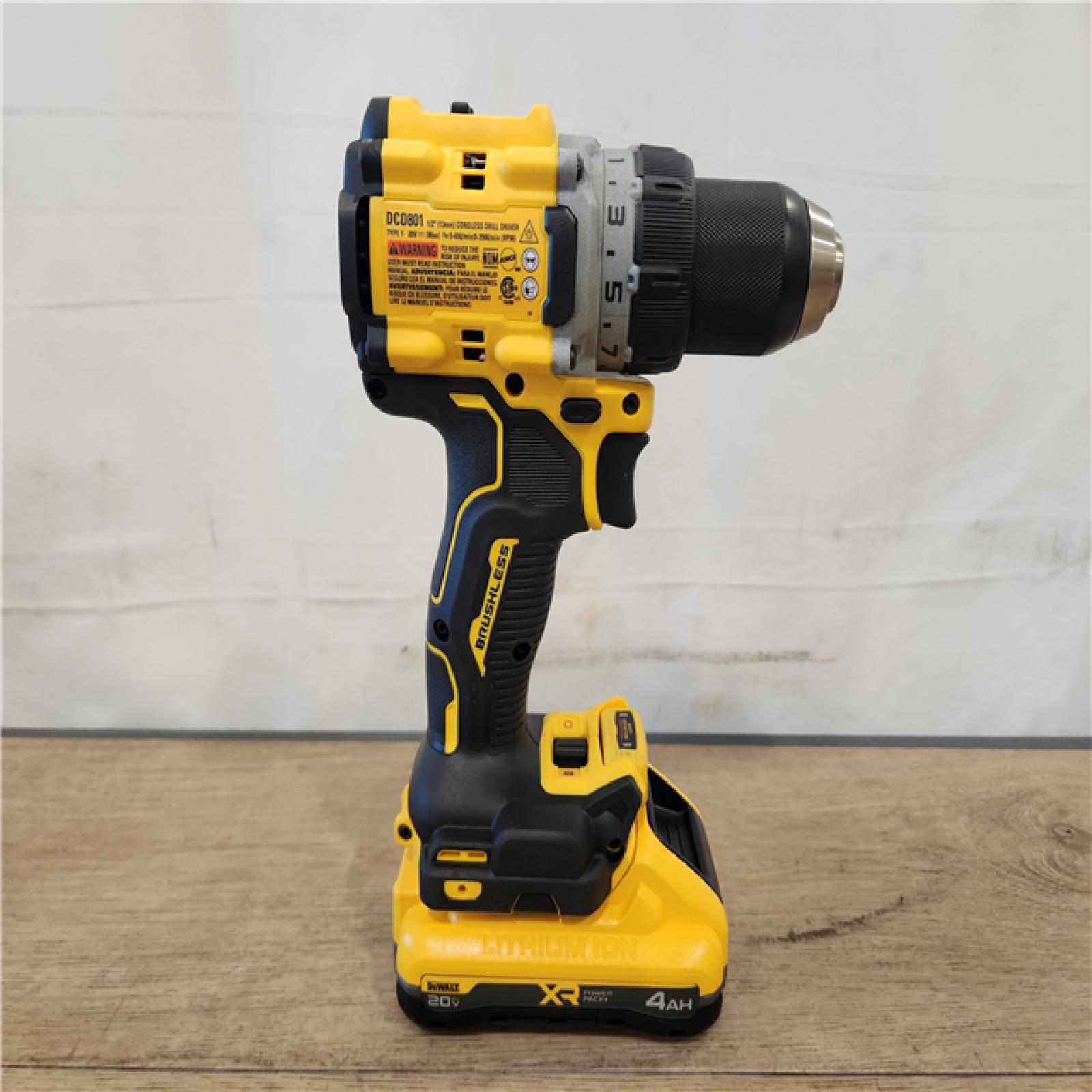 AS-IS- DEWALT 20V XR Lithium-Ion Cordless Brushless 1/2 in. Drill/Driver Kit