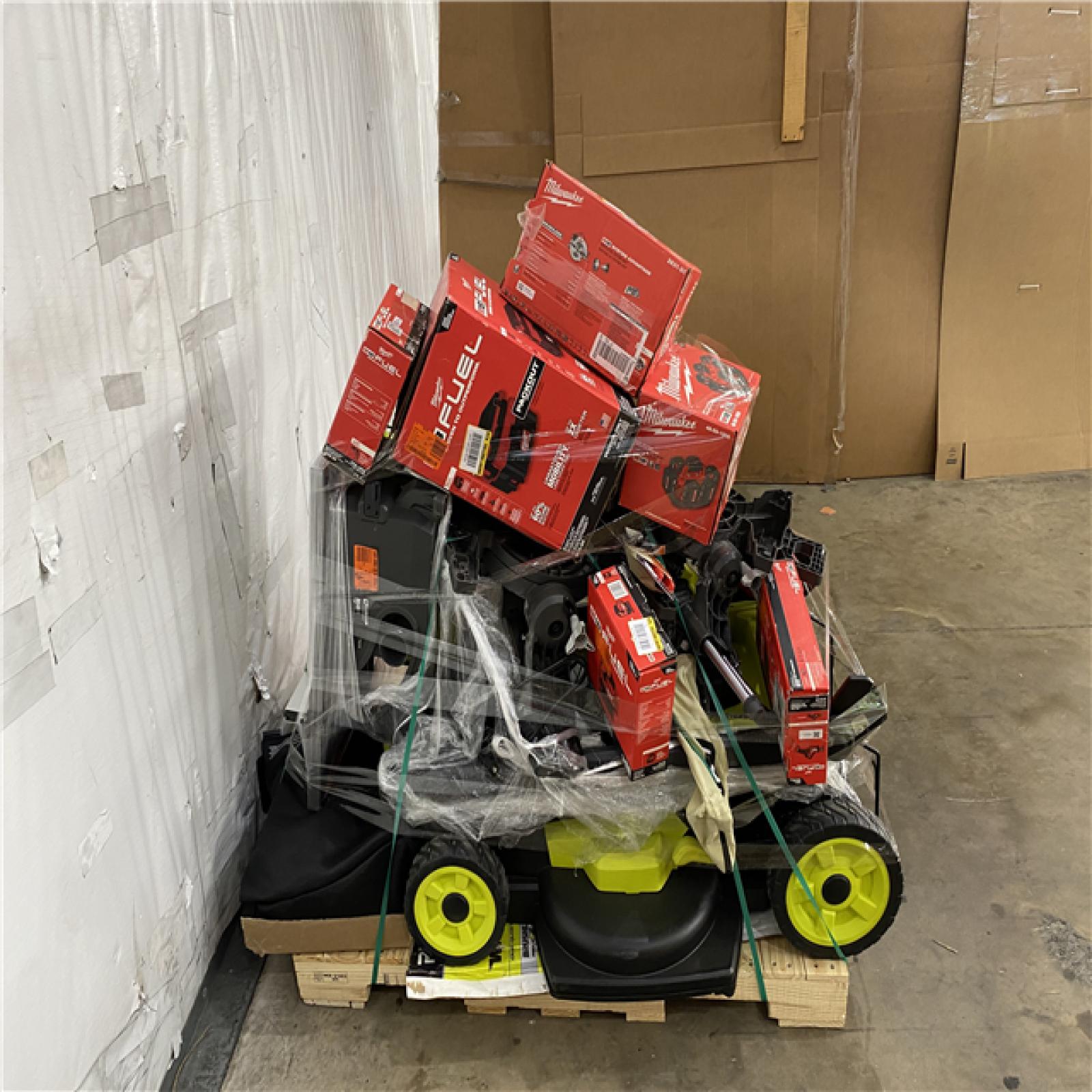 Houston Location AS IS - Tool Pallet