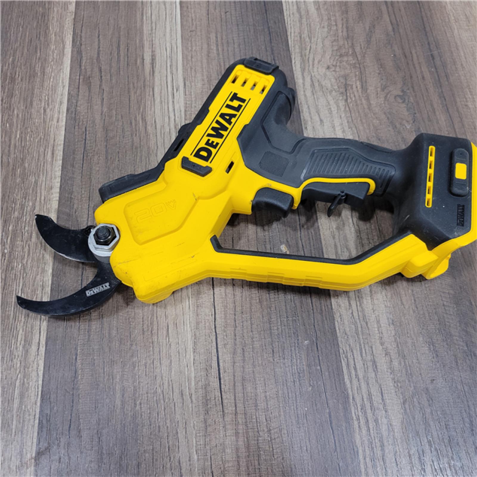 AS-IS  DeWalt Cordless Pruner