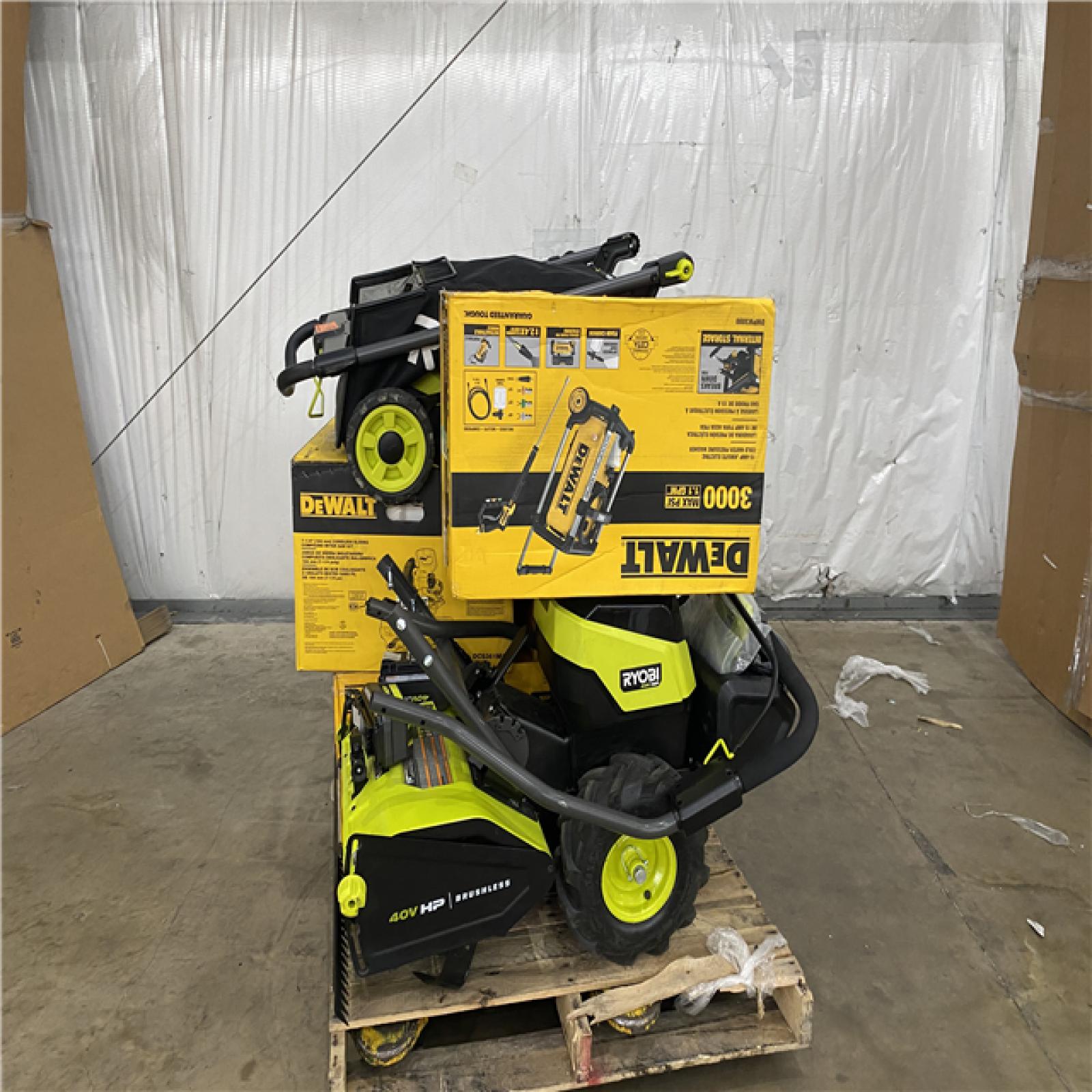Houston Location AS IS - Tool Pallet