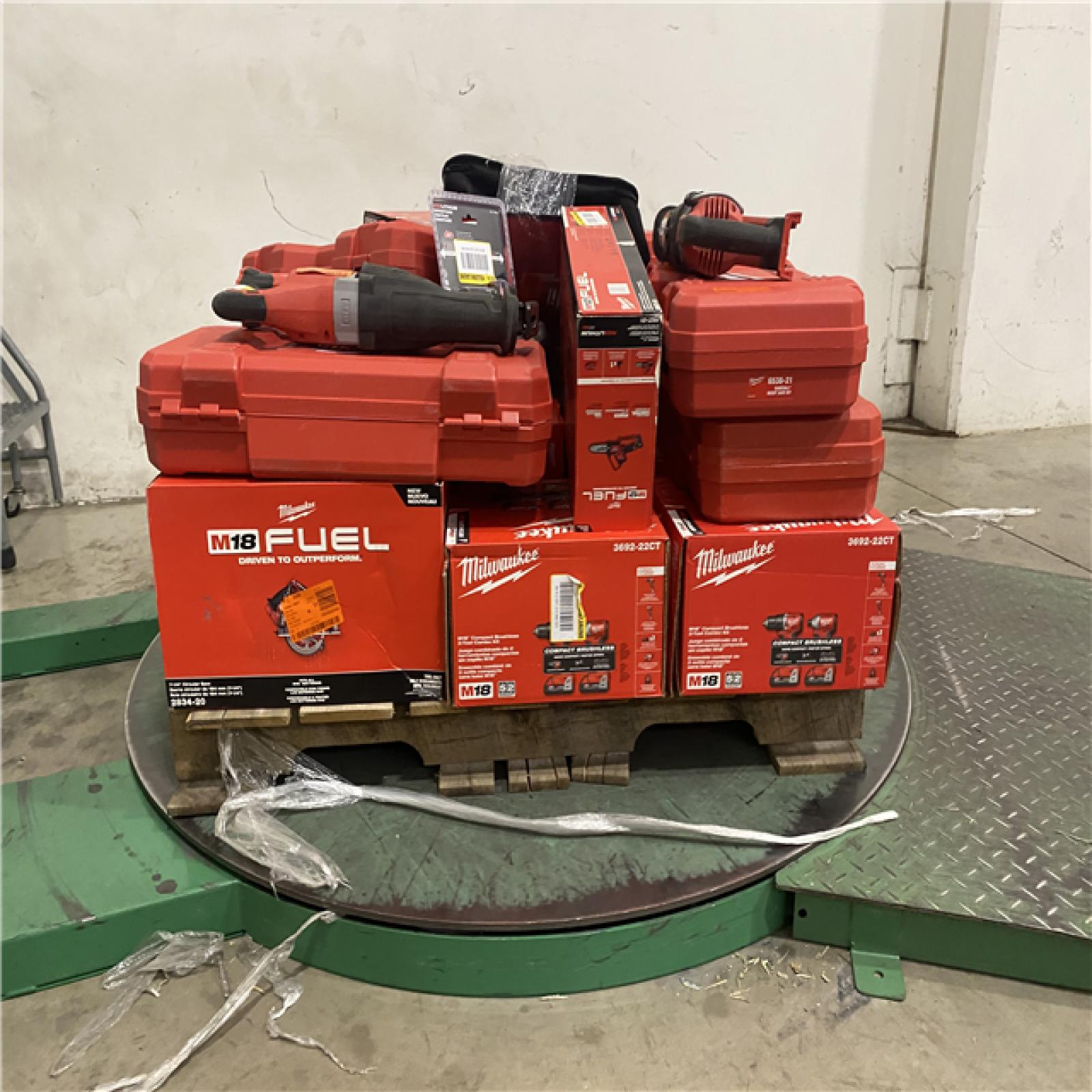 Dallas Location - As-Is MILWAUKEE Tool Pallet