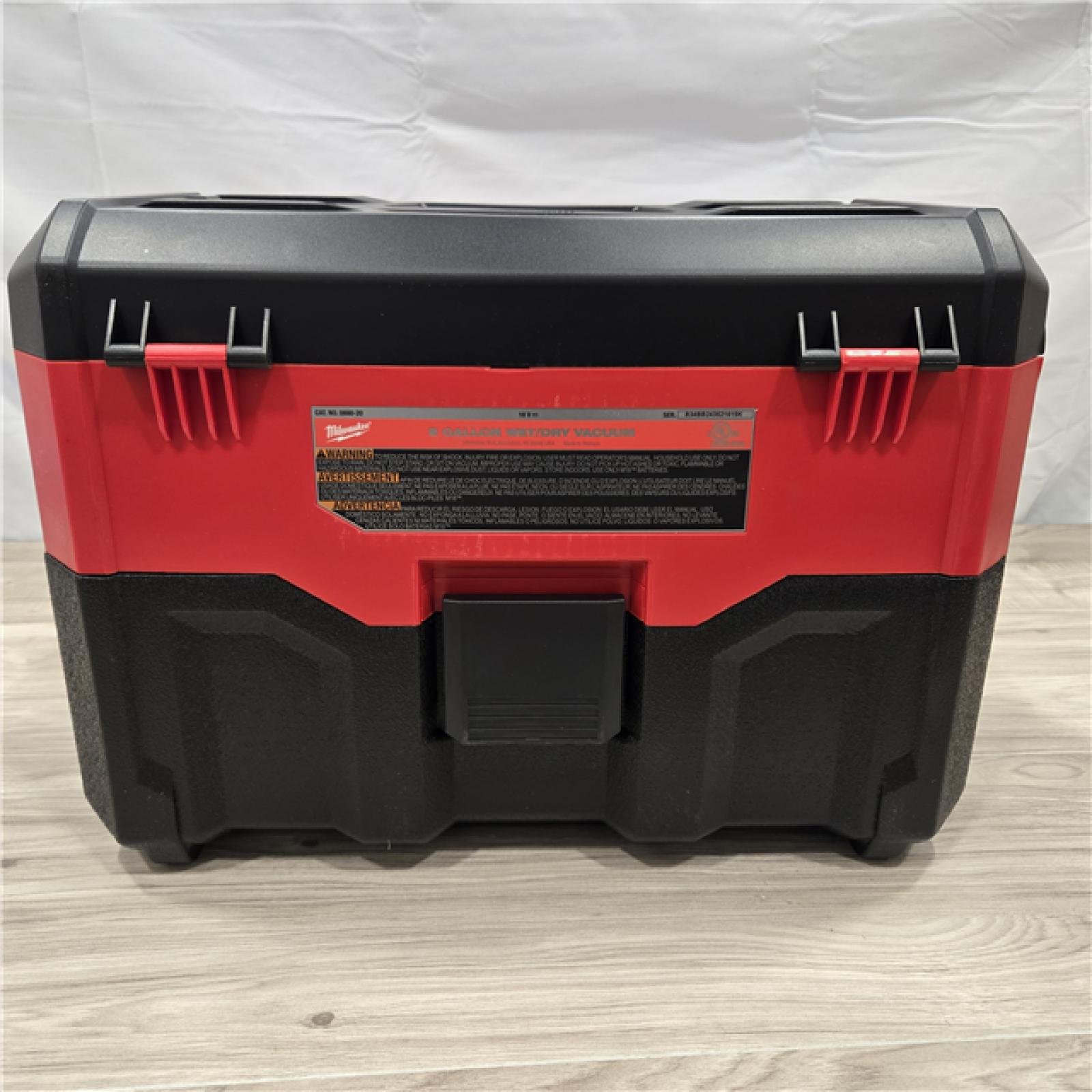 LIKE NEW! - Milwaukee M18 18-Volt 2 Gal. Cordless Wet/Dry Vacuum (Vacuum-Only)