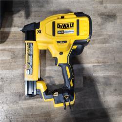 HOUSTON LOCATION - AS-IS DeWALT DCN681D1 20V MAX 18ga Cordless Brushless Narrow Crown Stapler Kit w/ BATTERY & CHARGER