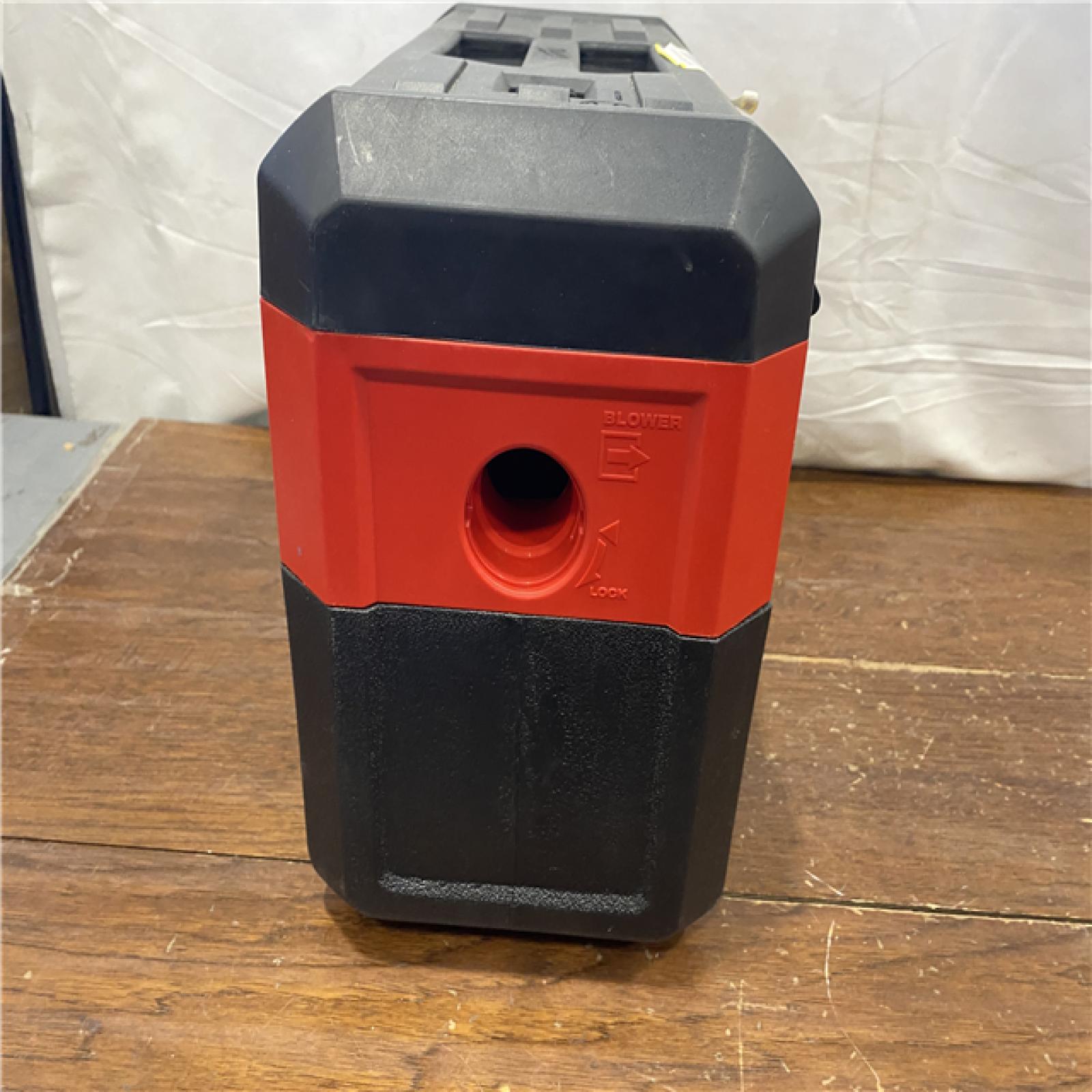 AS-IS Milwaukee M18 Vacuum 2Gal 6  Hose Access Bare Tool