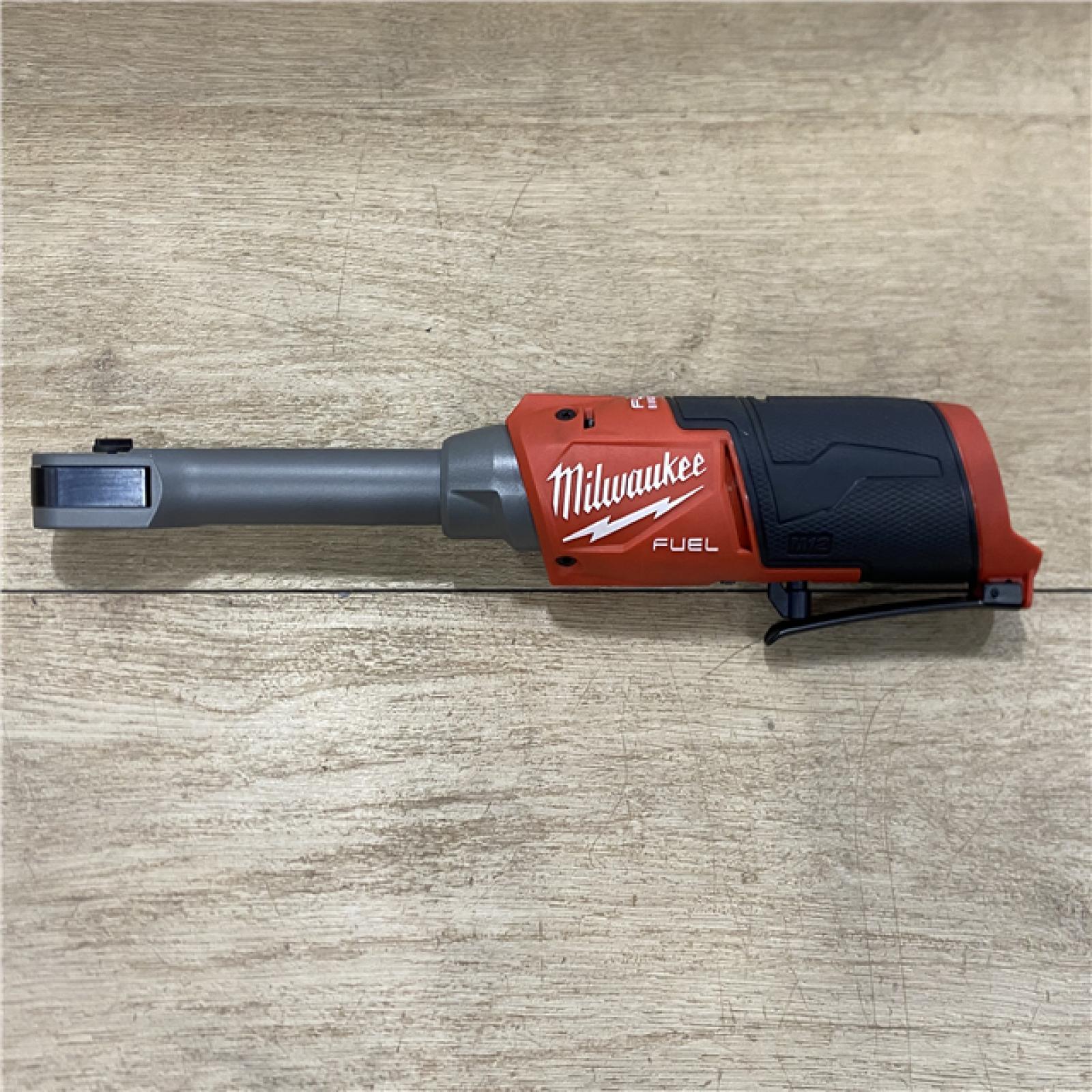 AS-IS Milwaukee FUEL INSIDER 12V Lithium-Ion Brushless Cordless 1/4 in. - 3/8 in. Extended Reach Box Ratchet (Tool-Only)