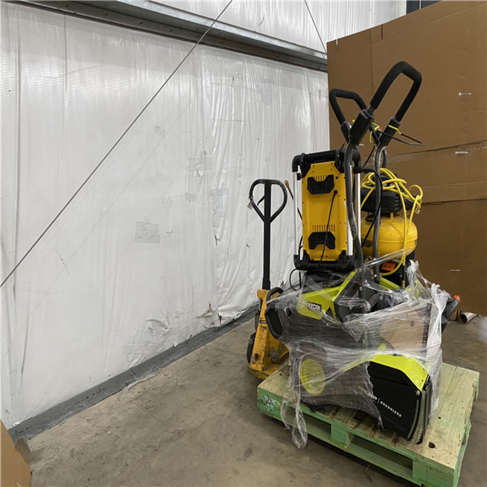 Houston Location AS IS - Tool Pallet