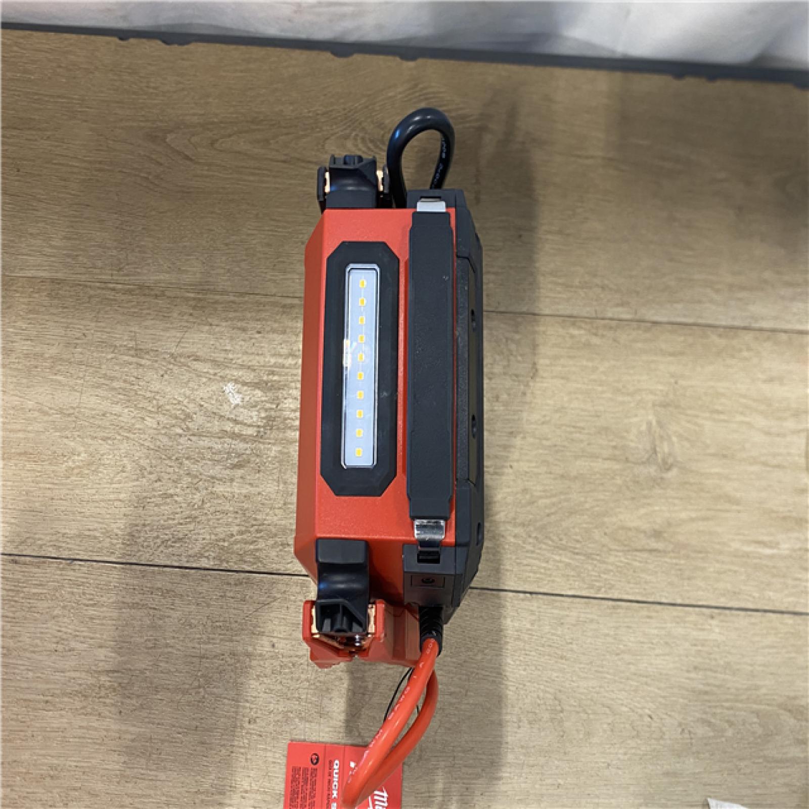 AS-IS Milwaukee 18V Lithium-Ion Cordless 2000 Peak Amp HOTSHOT Jump Starter (Tool-Only)