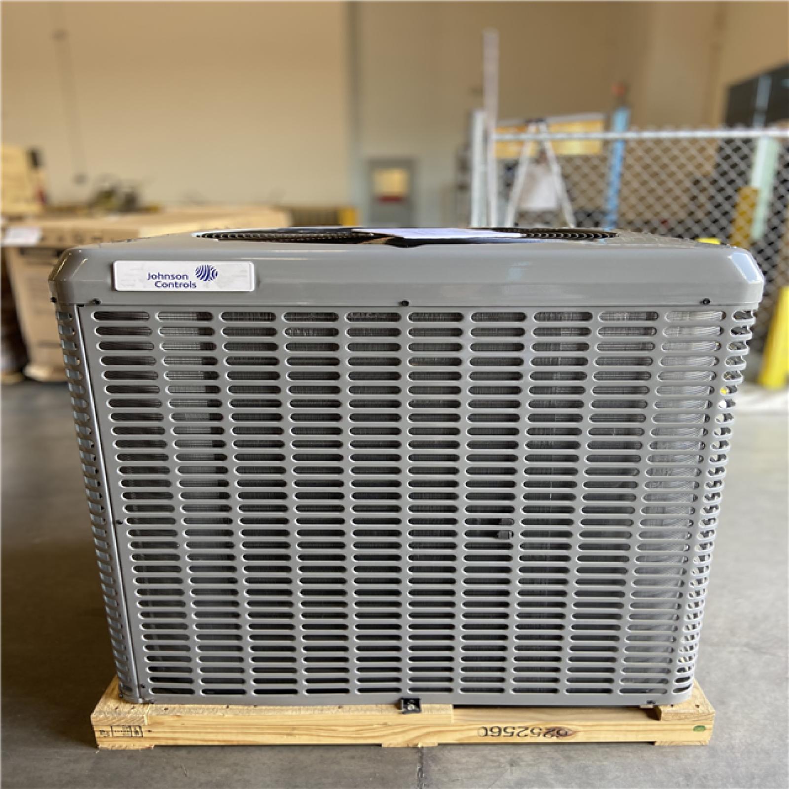 DALLAS LOCATION - Johnson Controls 4 Ton 15.2seer/7.8 Hspf 2-Stage Heat Pump