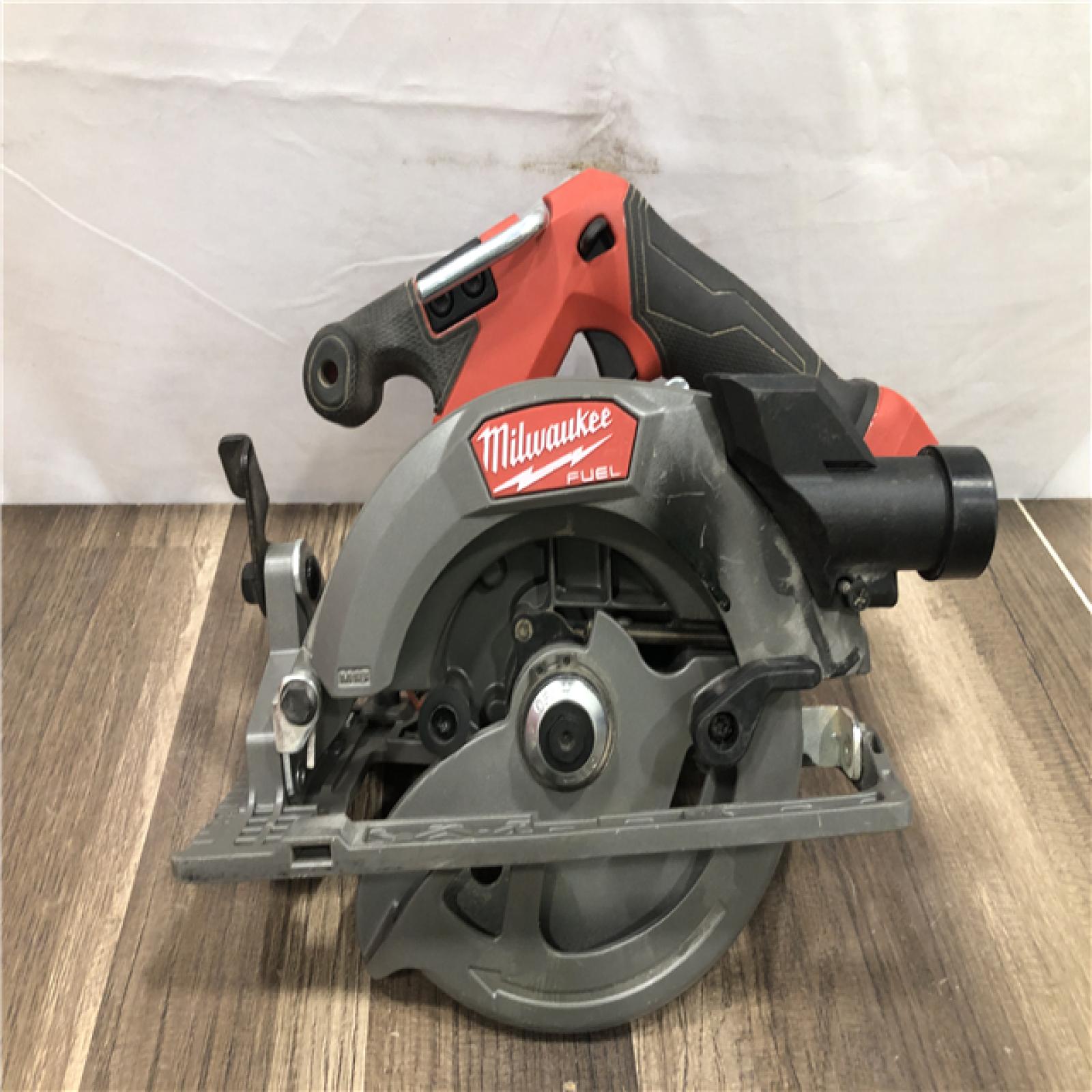 AS-IS Milwaukee FUEL 18V Lithium-Ion Brushless Cordless 6-1/2 in. Circular Saw (Tool-Only)