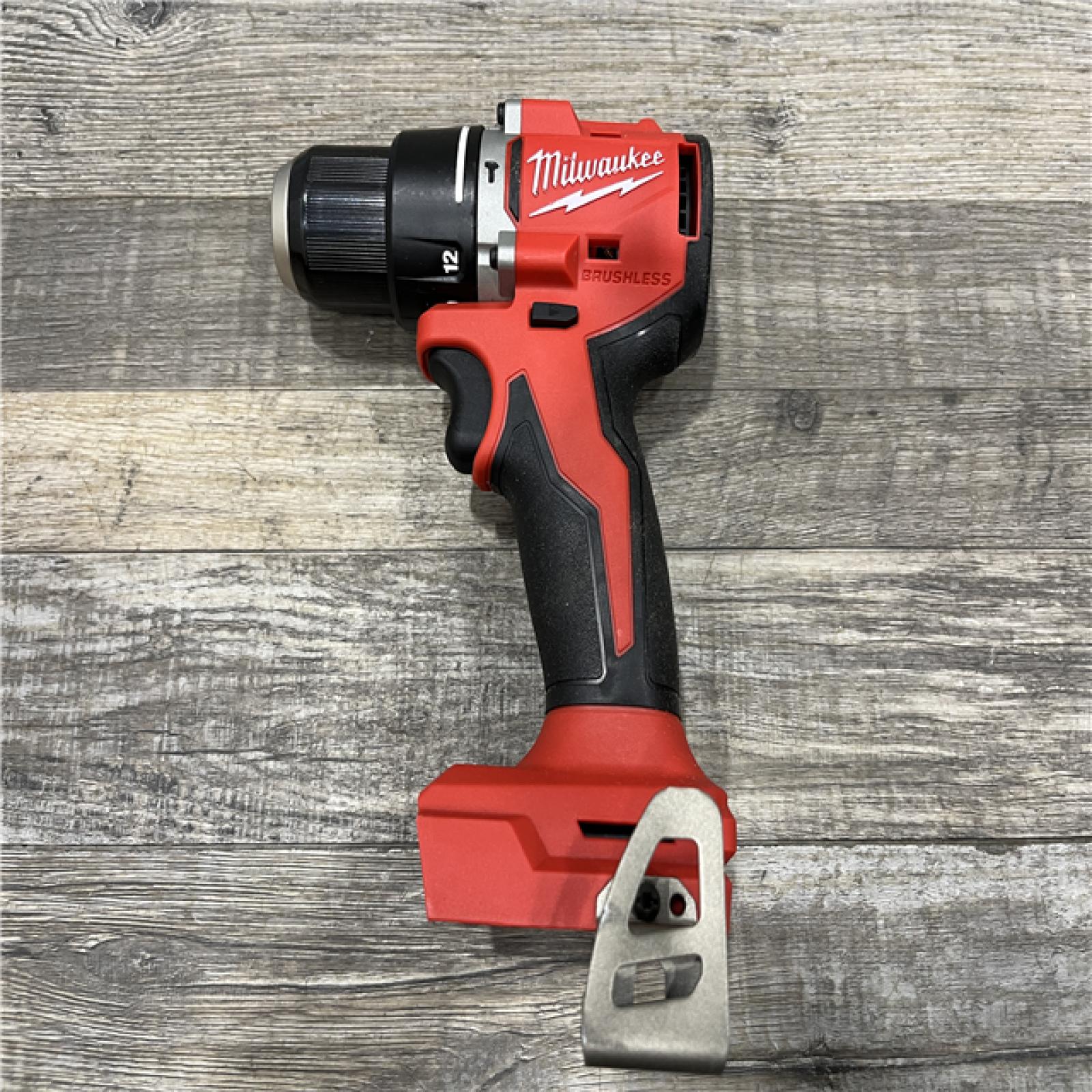 AS-IS Milwaukee 18V Lithium-Ion Brushless Cordless 1/2 in. Compact Hammer Drill/Driver Kit