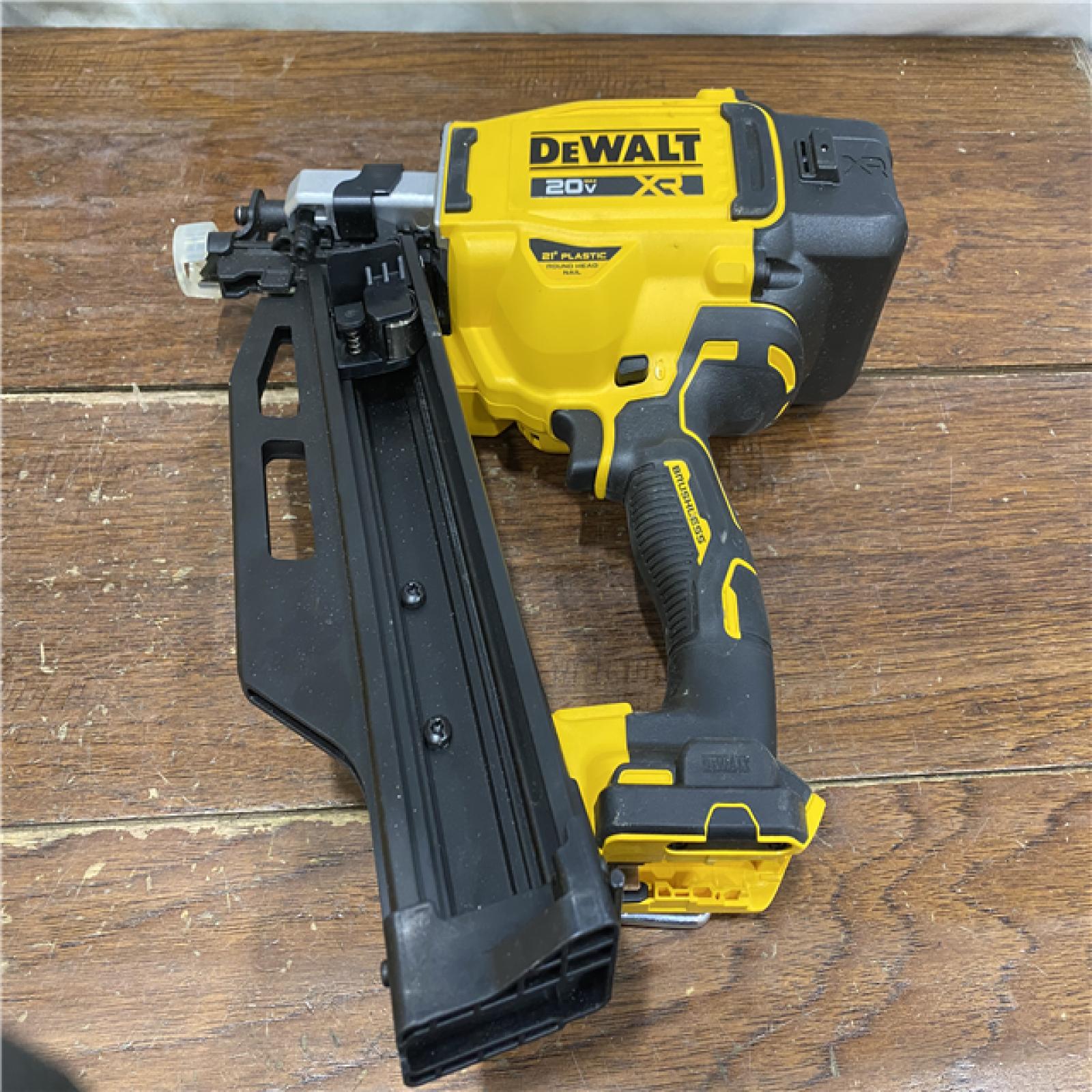 AS-IS DEWALT 20-Volt 21° Cordless Framing Nailer (Tool-Only)