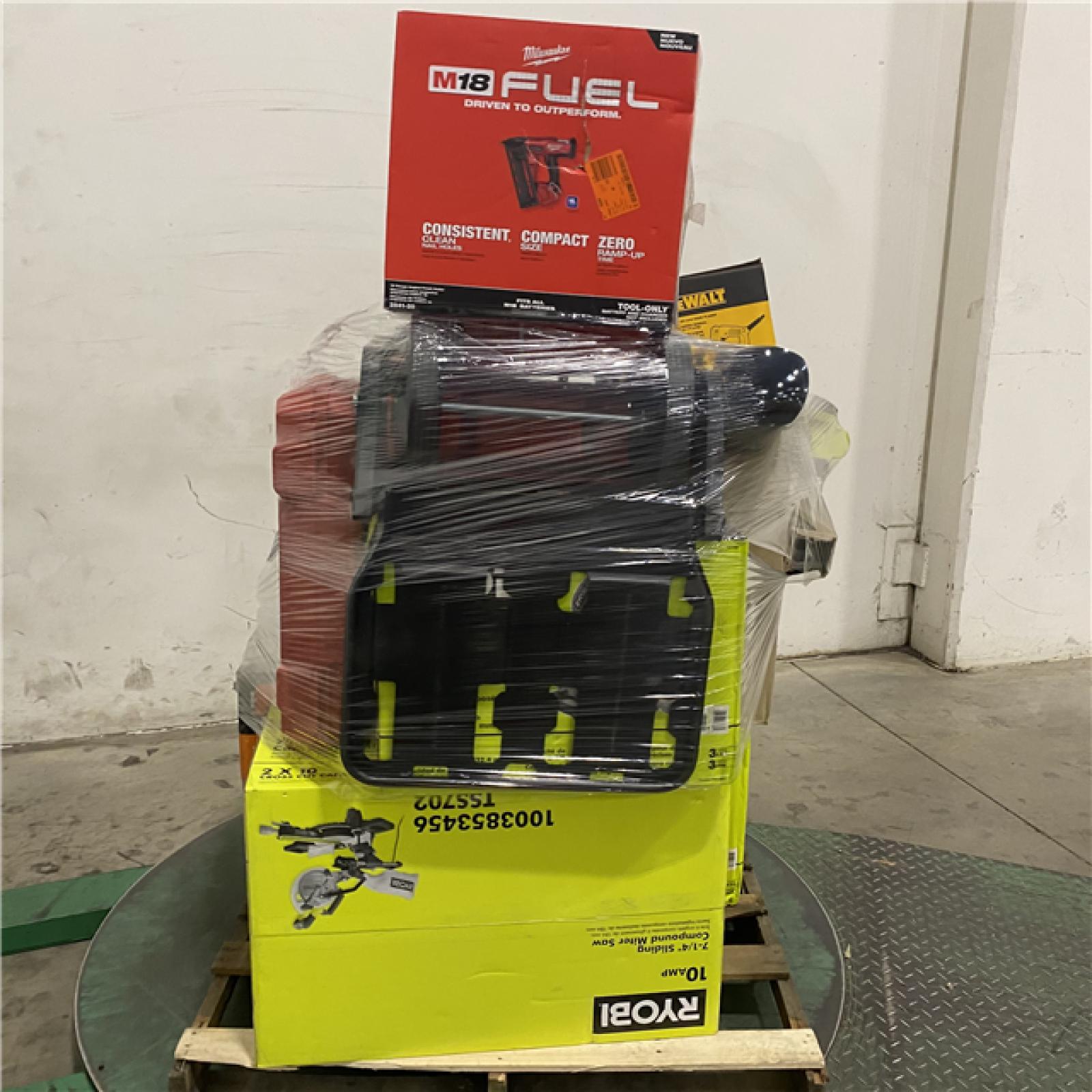 Dallas Location - As-Is Tool Pallet