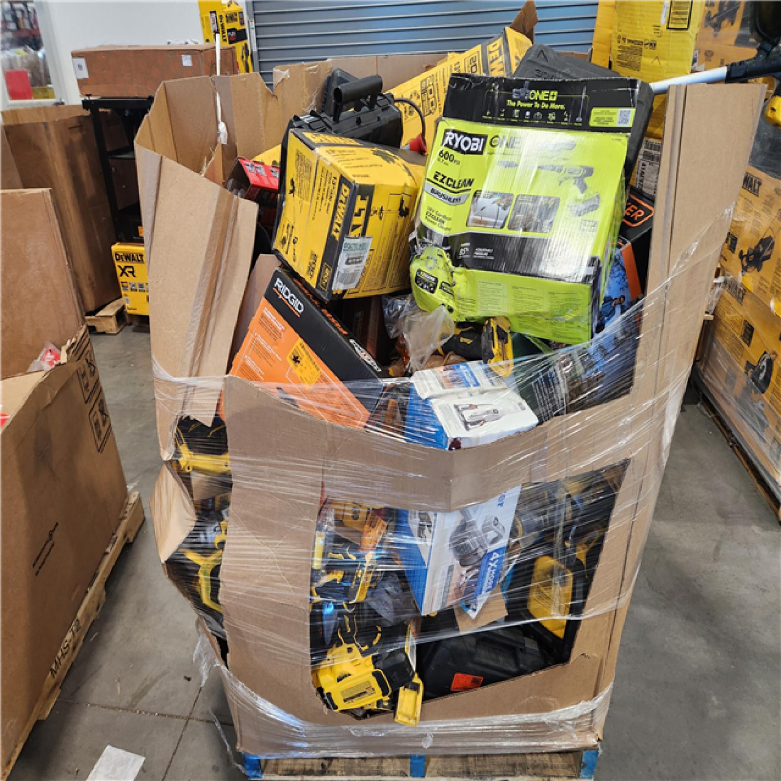 DALLAS LOCATION- AS-IS TOOLS PALLET