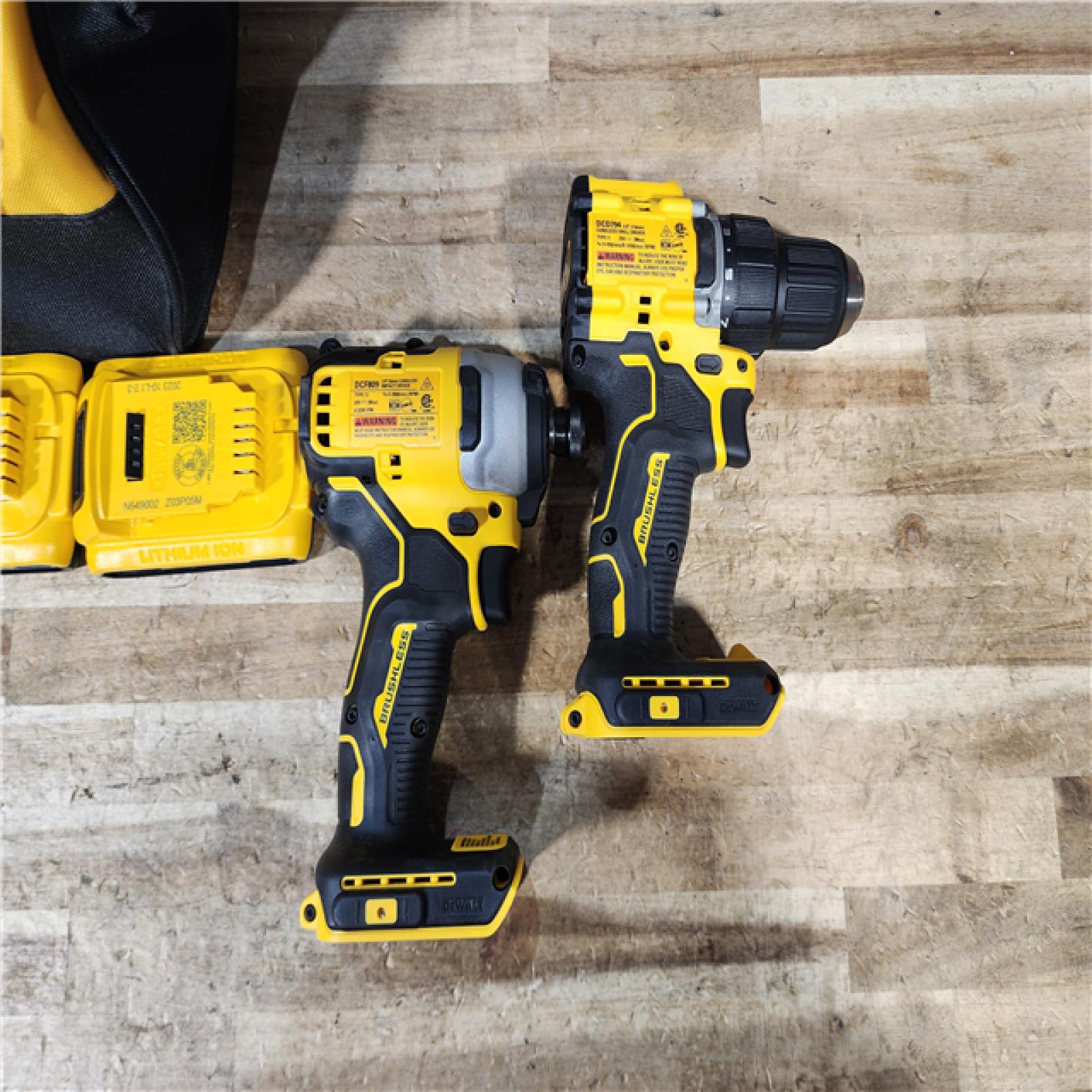 HOUSTON LOCATION - AS - IS DEWALT ATOMIC 20-Volt MAX Lithium-Ion Cordless Combo Kit