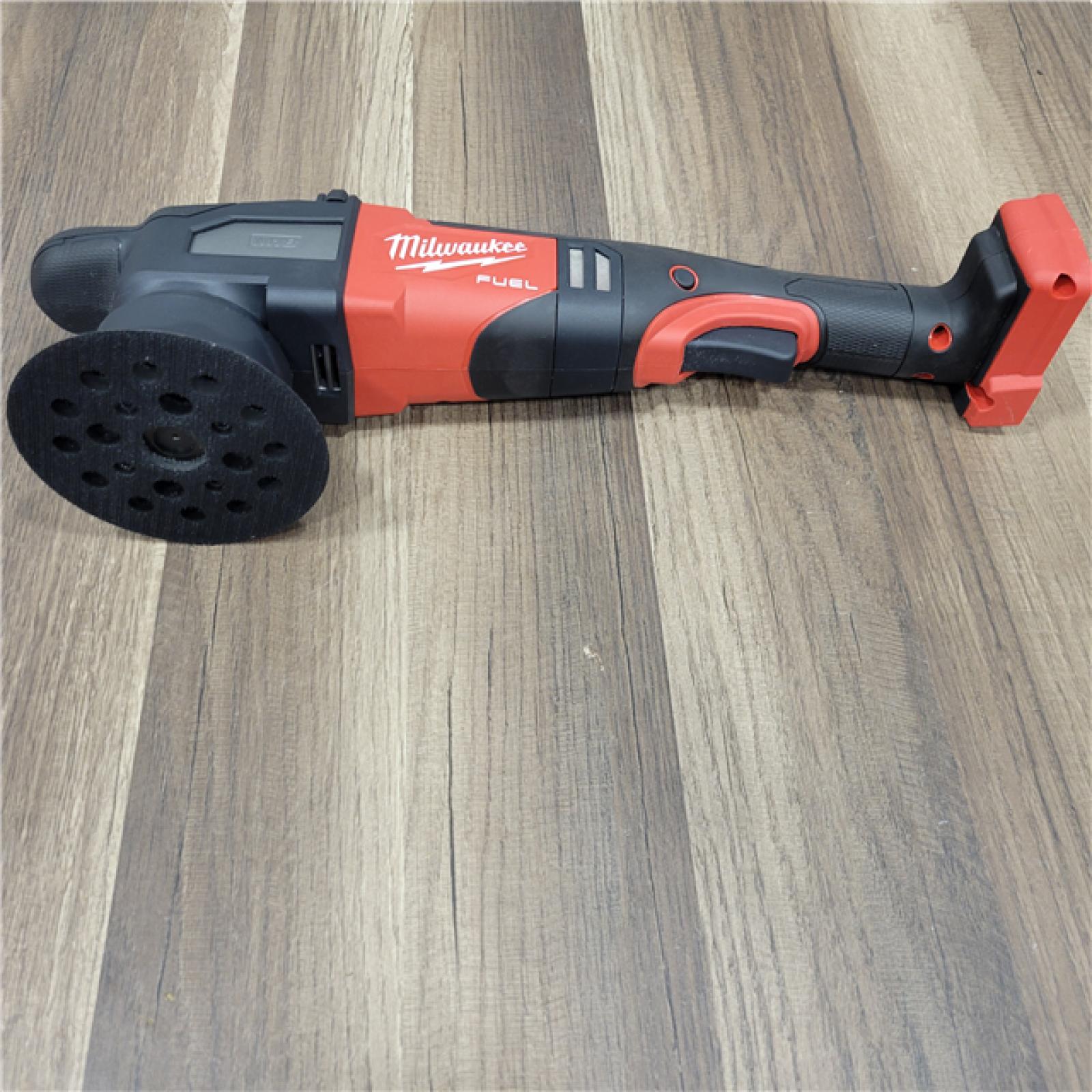 AS-IS  Milwaukee M18 FUEL18V Lithium-Ion Brushless Cordless 15MM DA Polisher (Tool-Only)