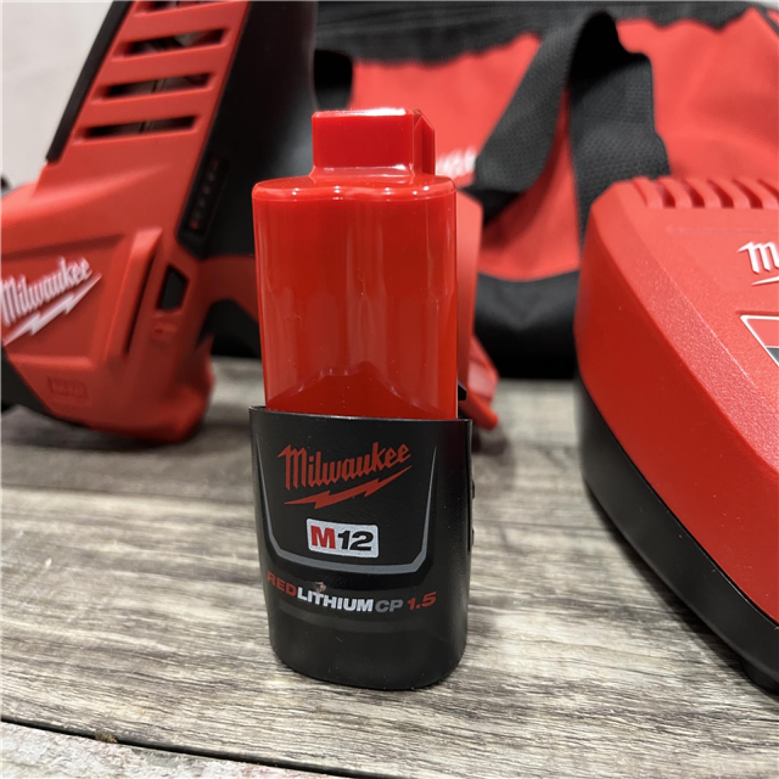 AS-IS Milwaukee 12V Lithium-Ion HACKZALL Cordless Reciprocating Saw Kit