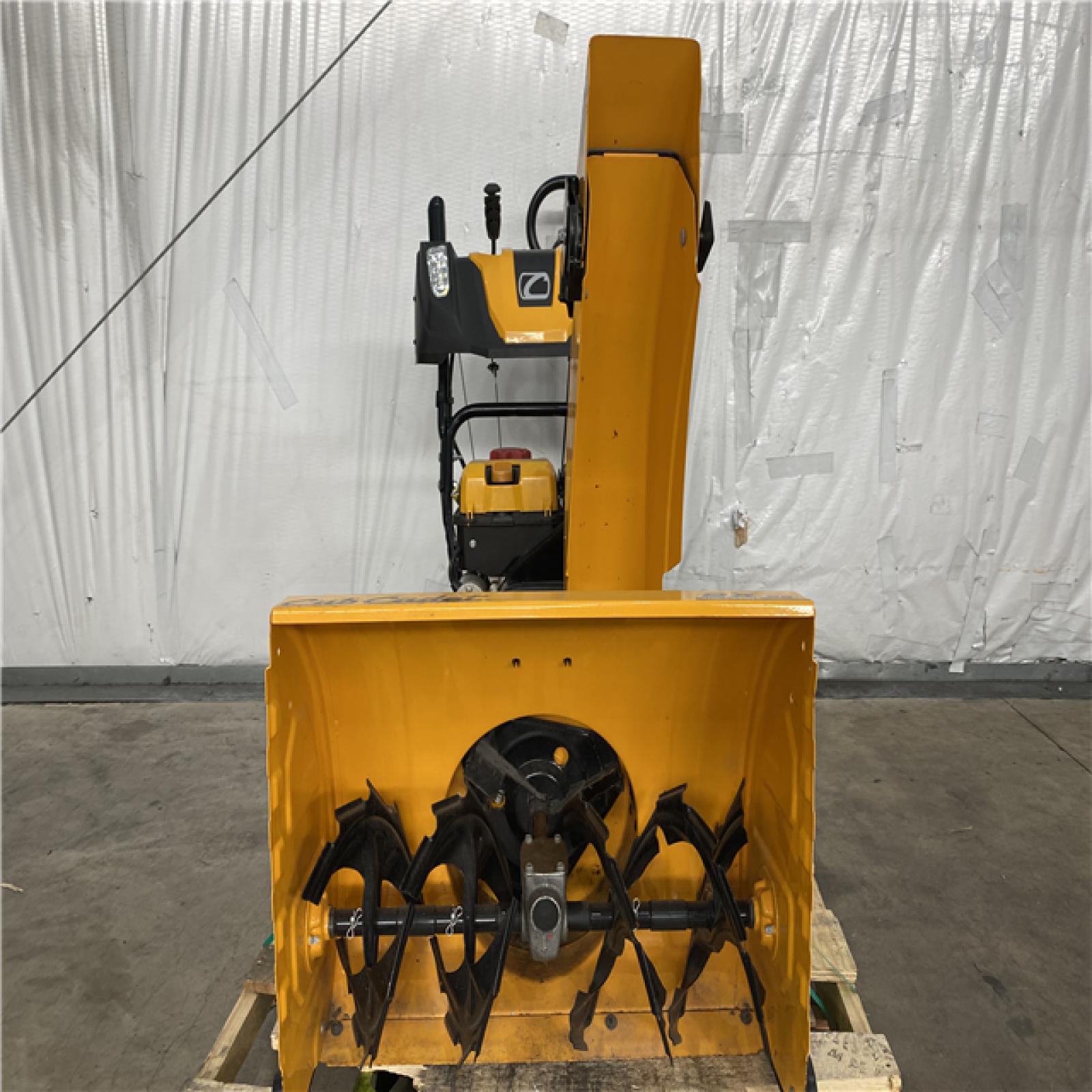 Houston Location AS IS - Cub Cadet 2X 26 in. Snowblower