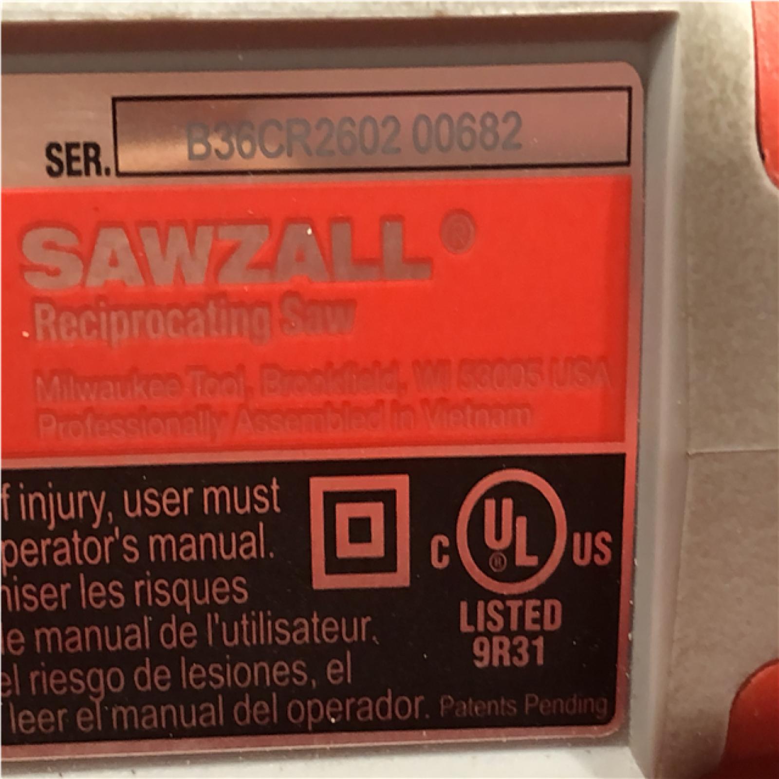 AS-IS Milwaukee 6538-21 15.0 Amp Super Sawzall Reciprocating Saw with Carrying Case
