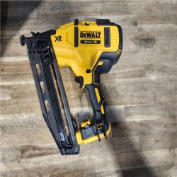 HOUSTON LOCATION - AS-IS DEWALT 20V MAX XR 16-Gauge Electric Cordless Angled Finishing Nailer Kit
