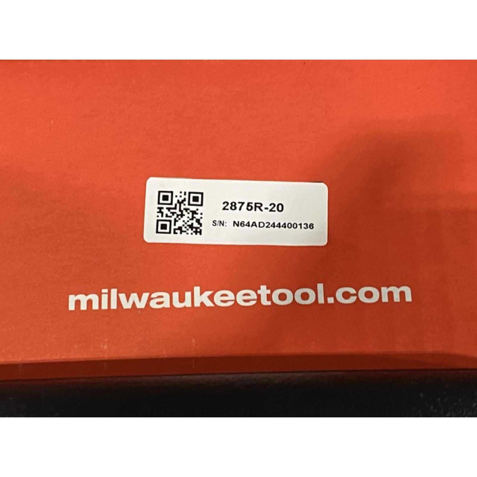 NEW - Milwaukee 18V Lithium-Ion Brushless Cordless FORCE LOGIC 5 in. Underground Cable Cutter w/Wireless Remote