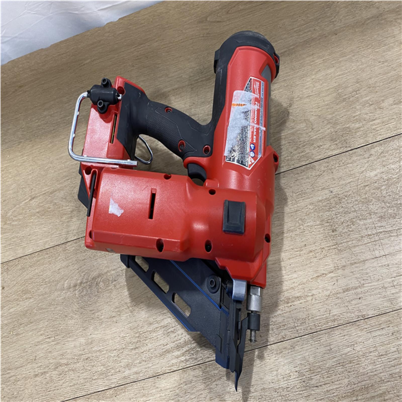 AS-IS - Milwaukee FUEL 3-1/2 in. 18-Volt 30-Degree Lithium-Ion Brushless Cordless Framing Nailer (Tool-Only)
