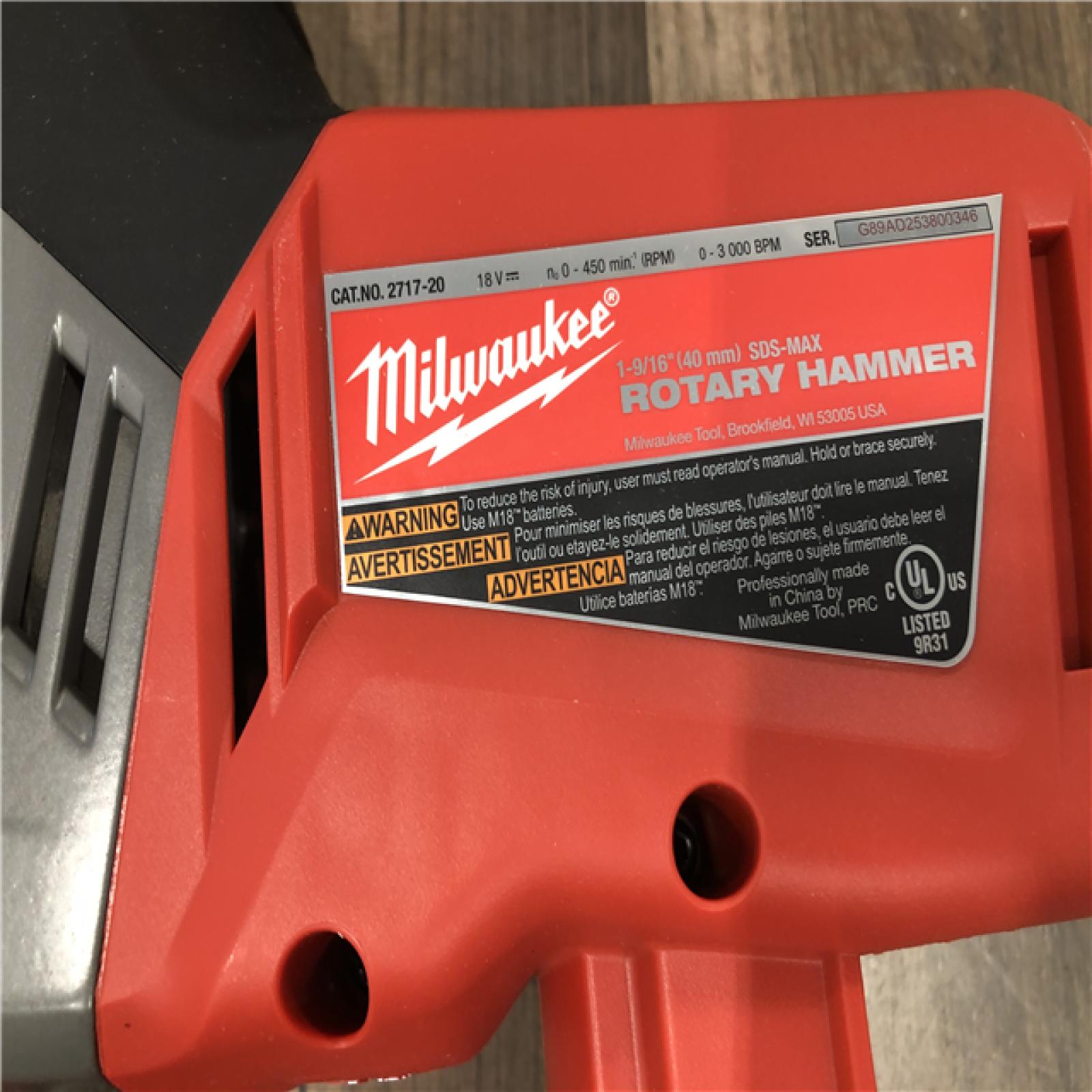 AS-IS Milwaukee  FUEL 18V Lithium-Ion Brushless Cordless 1-9/16 in. SDS-Max Rotary Hammer (Tool-Only)