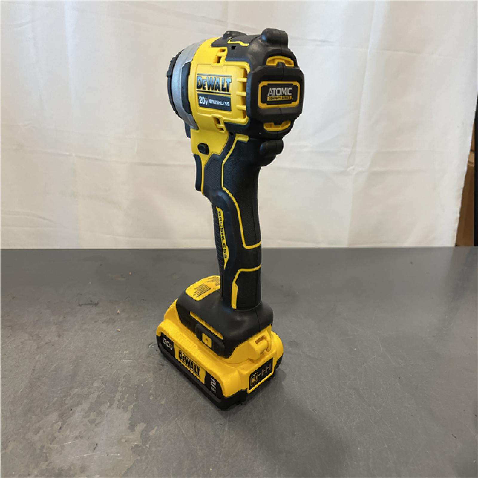 AS-IS - DeWALT ATOMIC 20V Max Lithium-Ion Brushless Cordless Compact 1/4 in. Impact Driver Kit