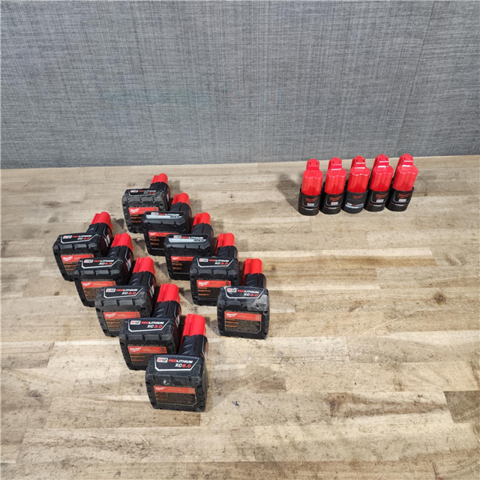 HOUSTON LOCATION - AS-IS MILWAUKEE BATTERY PACK QTY - 15