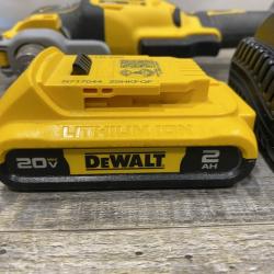 AS-IS DEWALT 20V MAX XR Cordless Brushless 3-Speed Oscillating Multi Tool Kit