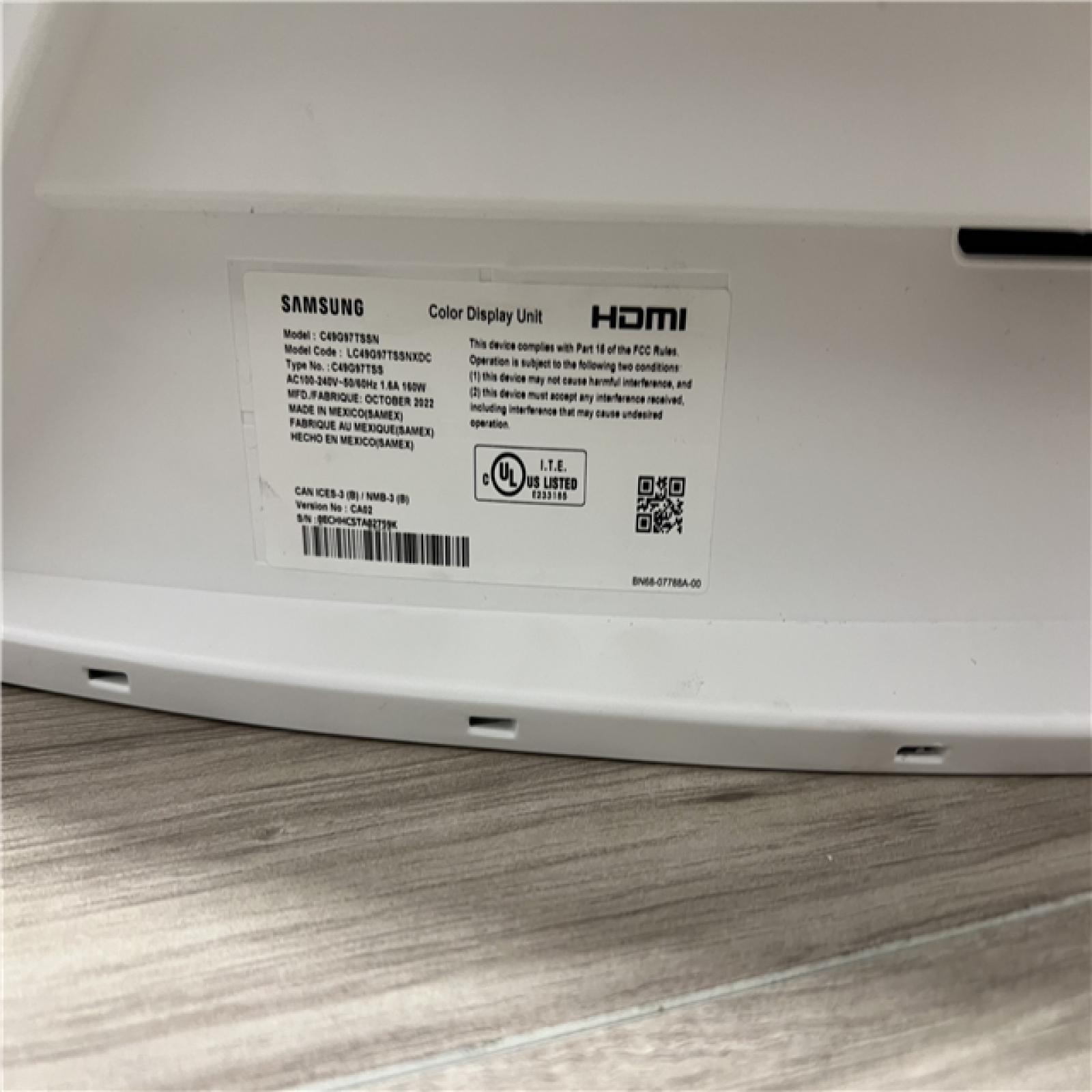 AS-IS Samsung C49G97TSSN - 49 Odyssey G9 Curved Gaming Monitor