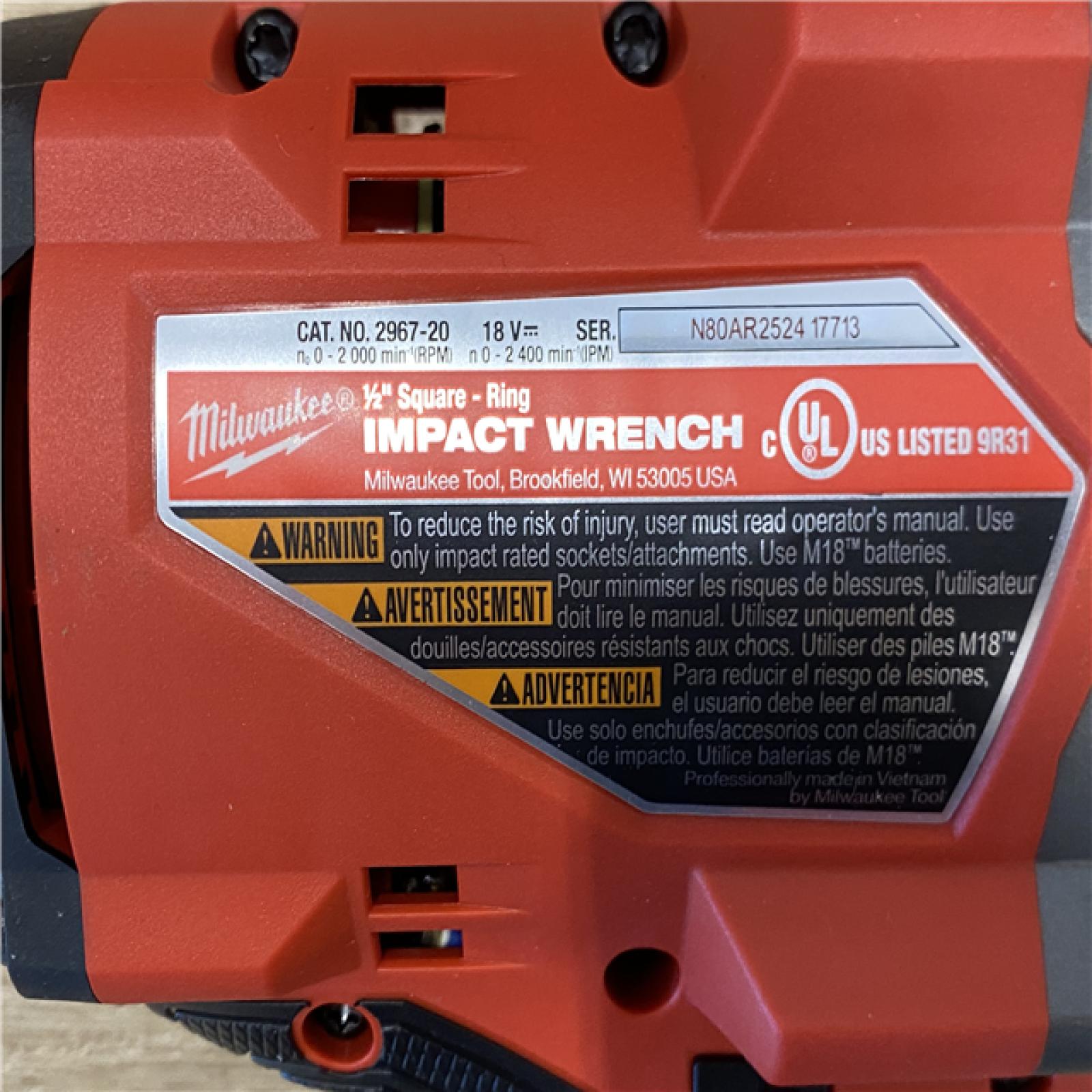 AS-IS Milwaukee FUEL 18V Lithium-Ion Brushless Cordless 1/2 in. Impact Wrench w/Friction Ring Kit