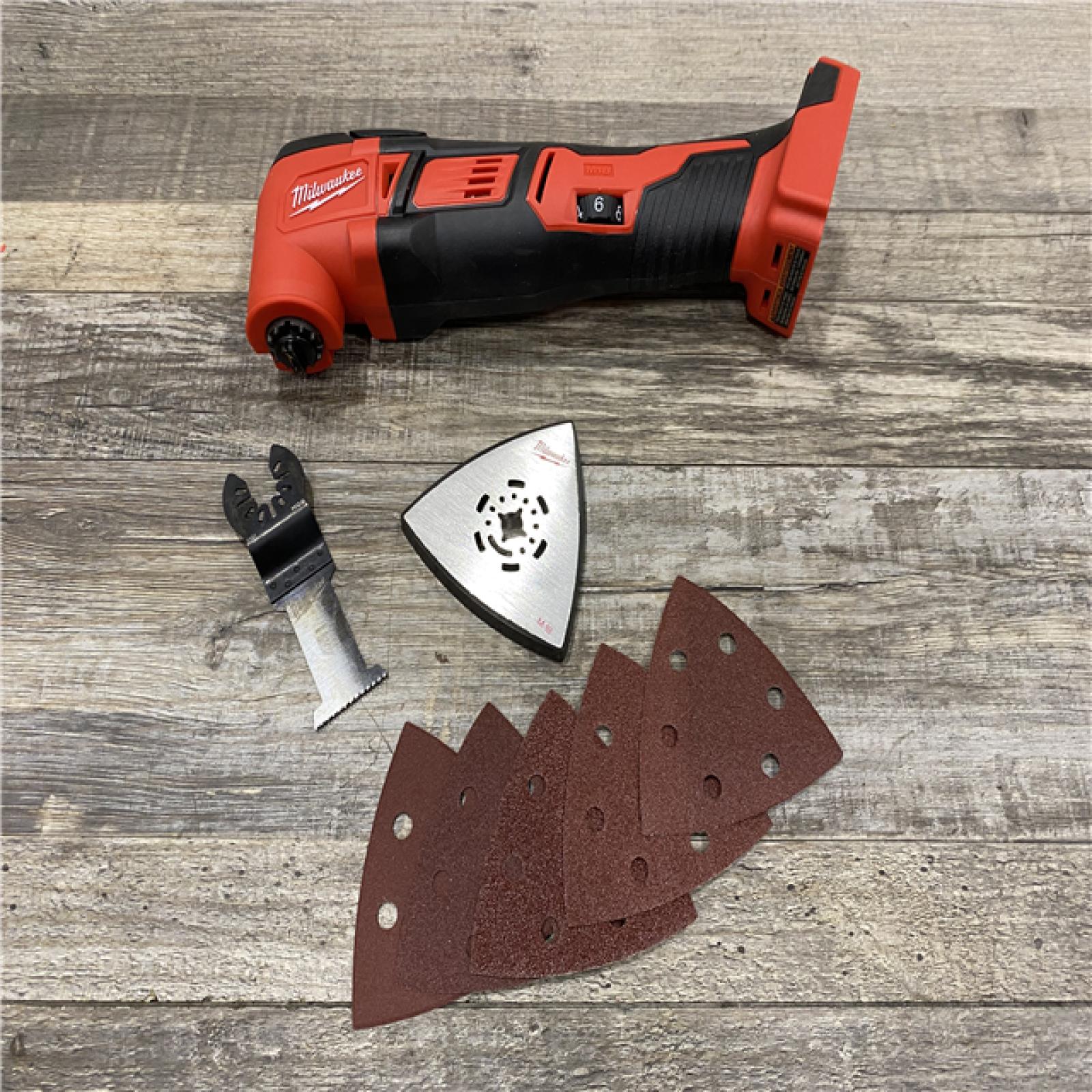 AS-IS Milwaukee 18V Lithium-Ion Cordless Oscillating Multi-Tool (Tool-Only)