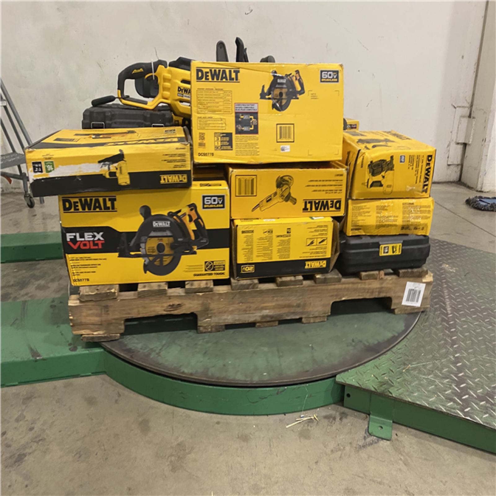 Dallas Location - As-Is Tool Pallet