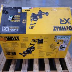 California AS-IS DEWALT 21/PULG/PO (533.4mm) 2X 20V MAX* XR PUSH MOWER